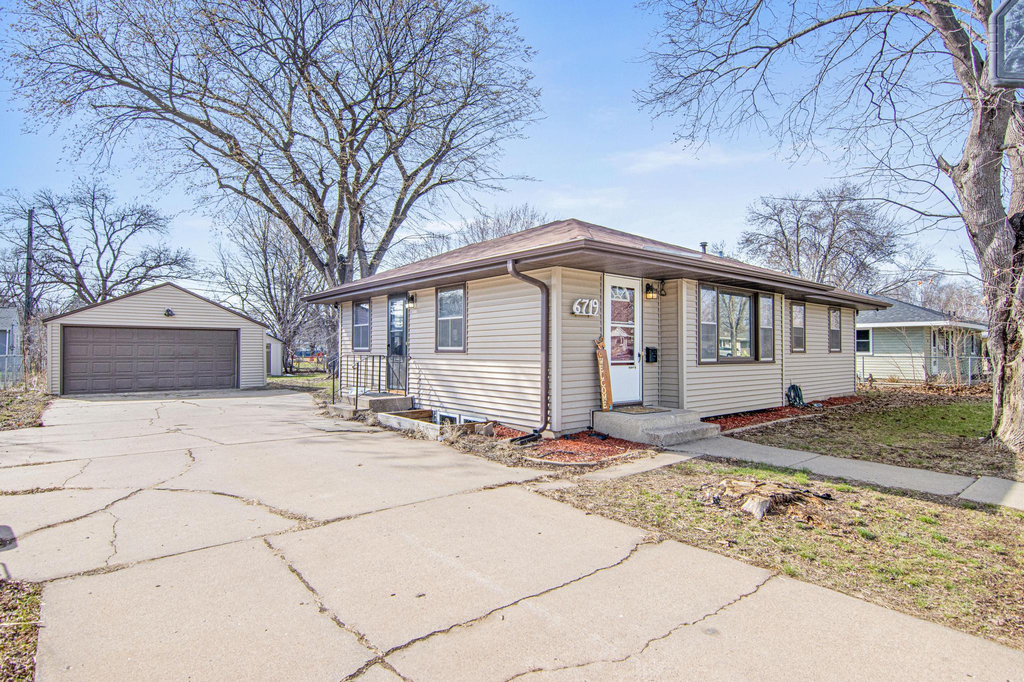 View of Residential at 6719 Regent Avenue, Brooklyn Center MN 55429, Brooklyn Center - Mike Wilen | Minnesota Team Real Estate