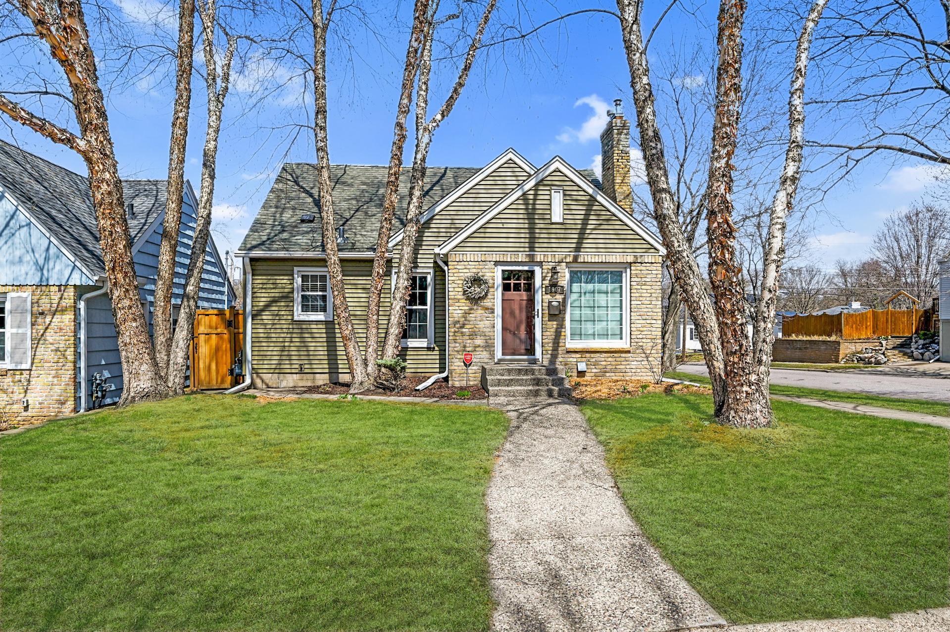 View of Residential at 1907 Beechwood Avenue, Saint Paul MN 55116, Saint Paul - Mike Wilen | Minnesota Team Real Estate