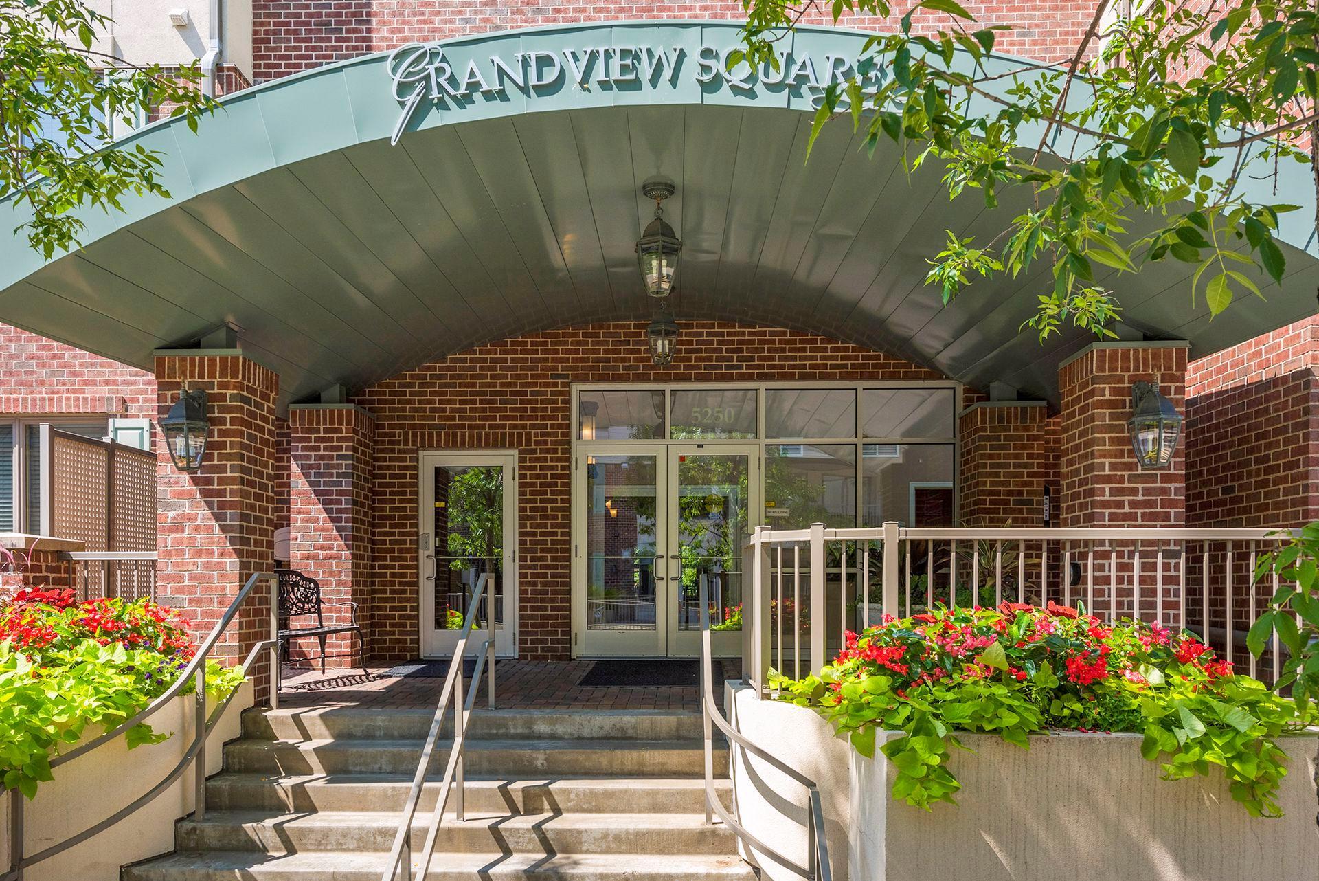 View of Residential at 5250 Grandview Square #2304, Edina MN 55436, Edina - Mike Wilen | Minnesota Team Real Estate