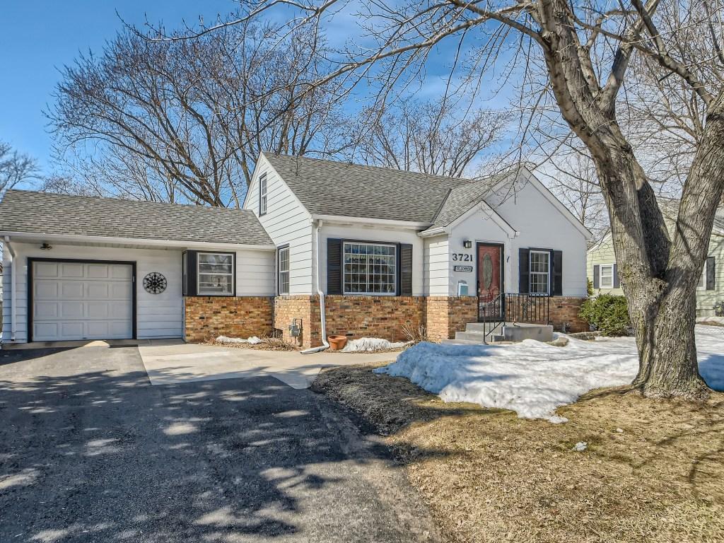 View of Residential at 3721 Welcome Avenue, Crystal MN 55422, Crystal - Mike Wilen | Minnesota Team Real Estate