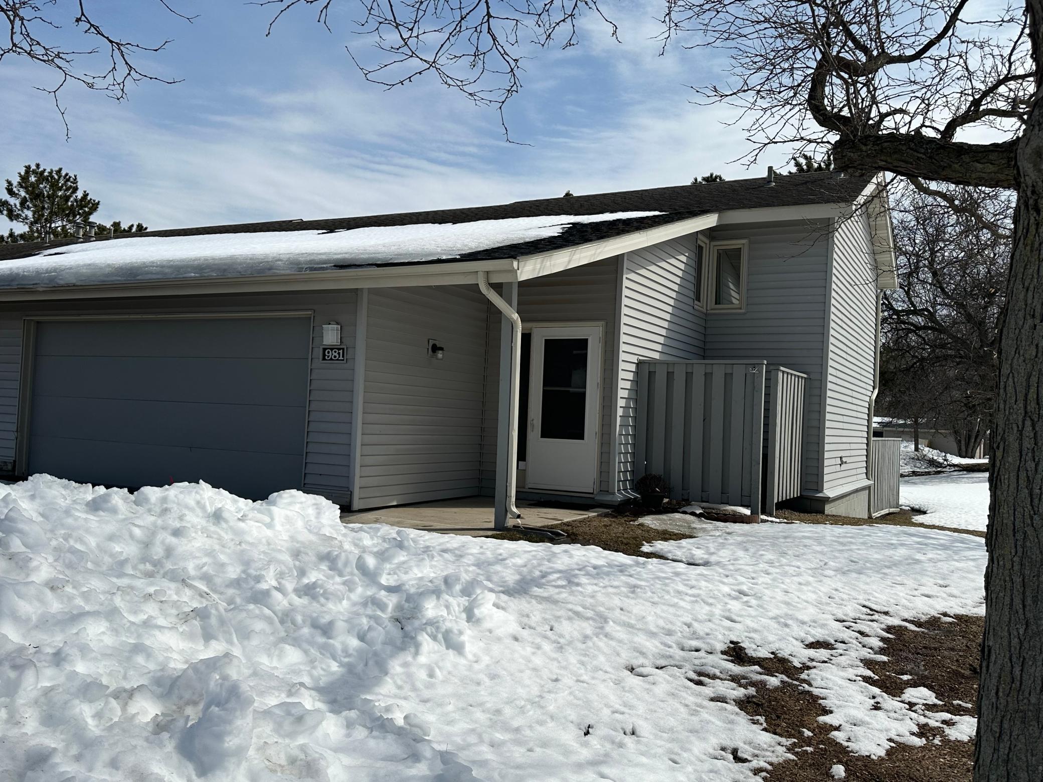 View of Residential at 981 Carmel Court, Shoreview MN 55126, Shoreview - Mike Wilen | Minnesota Team Real Estate