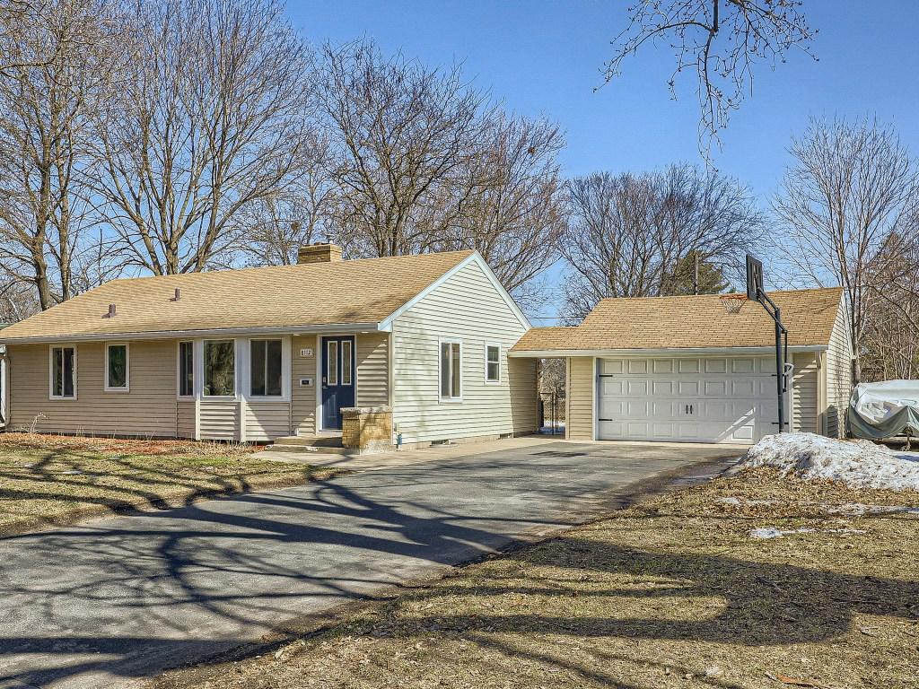 View of Residential at 8112 Virginia Circle, Saint Louis Park MN 55426, Saint Louis Park - Mike Wilen | Minnesota Team Real Estate
