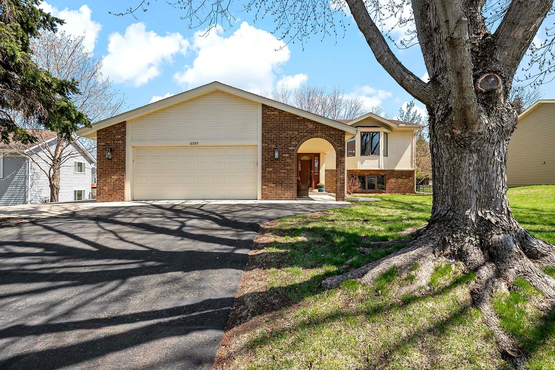 View of Residential at 16859 Willow Lane, Prior Lake MN 55372, Prior Lake - Mike Wilen | Minnesota Team Real Estate