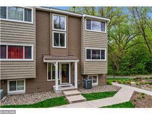 View of Residential at 422 Pondridge Circle, Wayzata MN 55391, Wayzata - Mike Wilen | Minnesota Team Real Estate