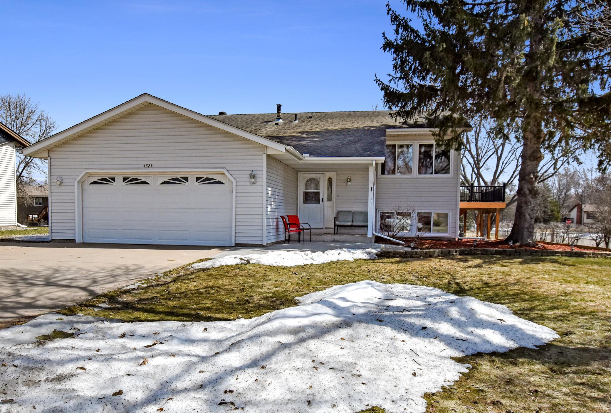 View of Residential at 4524 Oakhurst Avenue, Vadnais Heights MN 55127, Vadnais Heights - Mike Wilen | Minnesota Team Real Estate