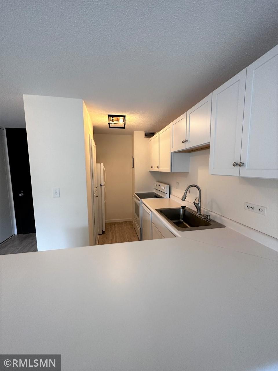 View of Residential at 19 1st Street #B806, Minneapolis MN 55401, Minneapolis - Mike Wilen | Minnesota Team Real Estate