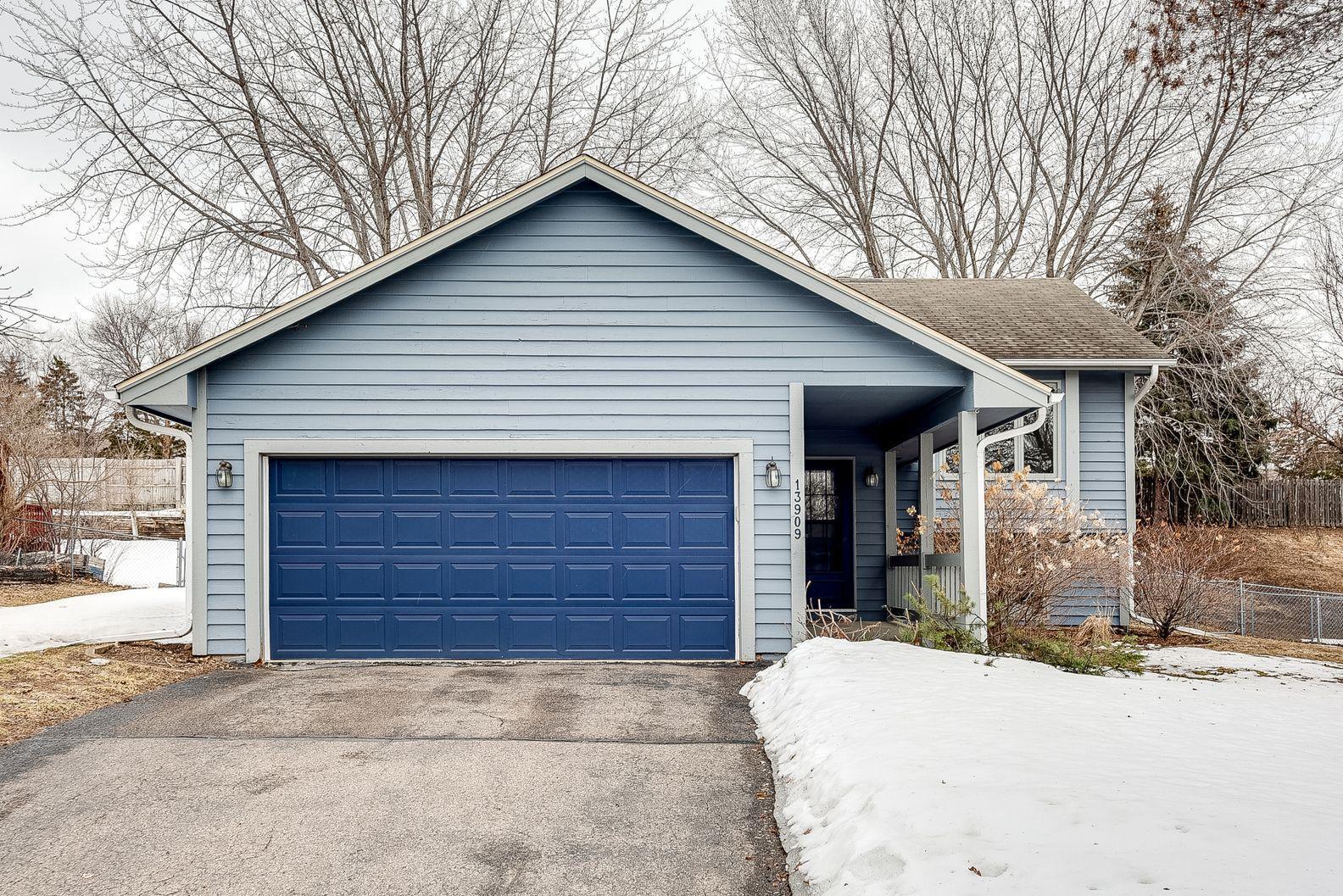 View of Residential at 13909 Xerxes Avenue, Burnsville MN 55337, Burnsville - Mike Wilen | Minnesota Team Real Estate