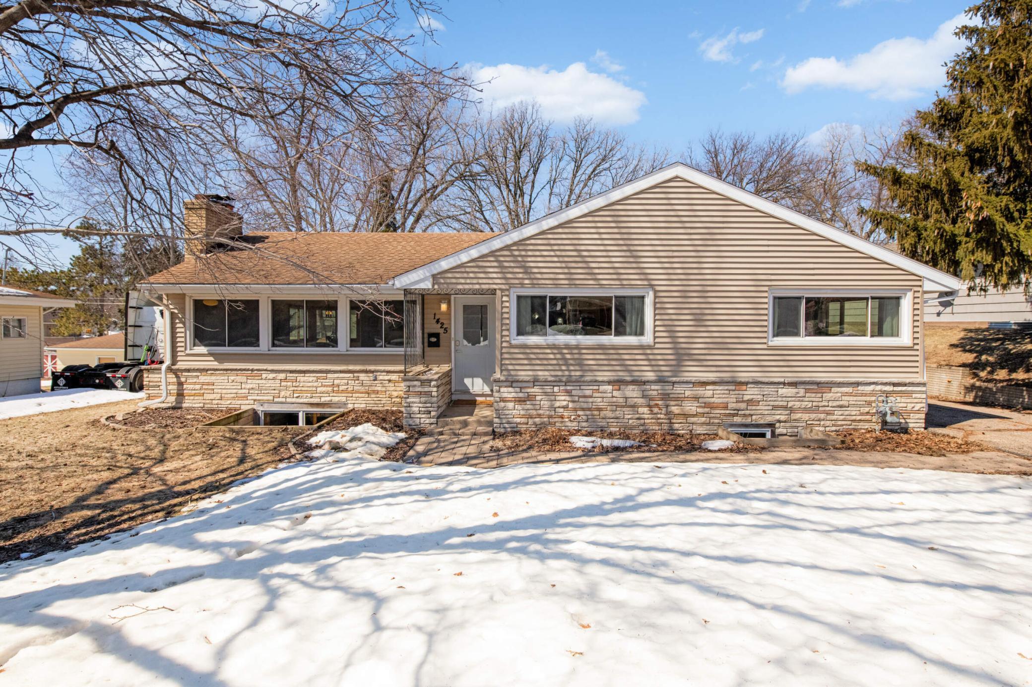 View of Residential at 1425 Winnetka Avenue, Golden Valley MN 55427, Golden Valley - Mike Wilen | Minnesota Team Real Estate