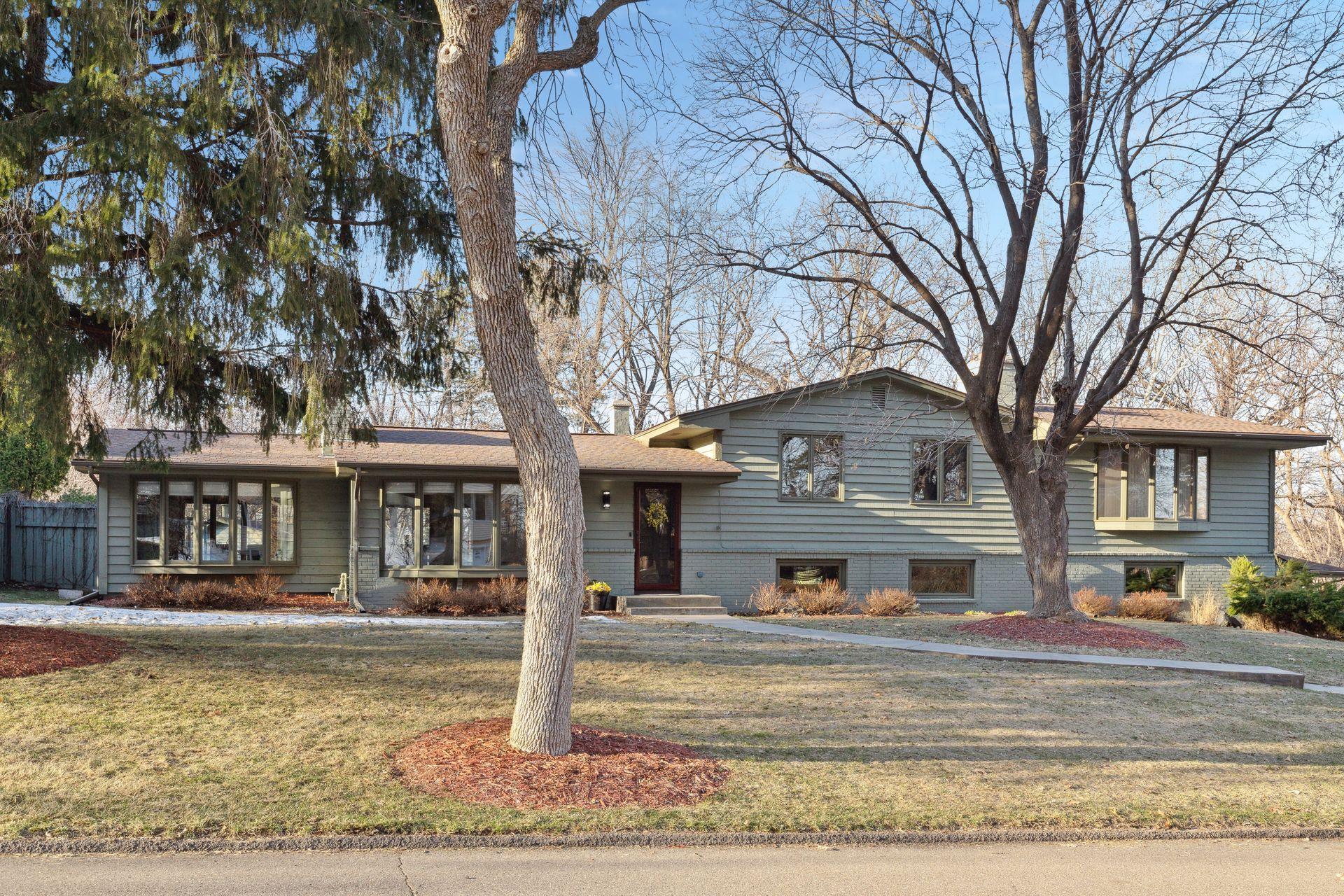 View of Residential at 9608 Robin Oak Road, Minnetonka MN 55305, Minnetonka - Mike Wilen | Minnesota Team Real Estate
