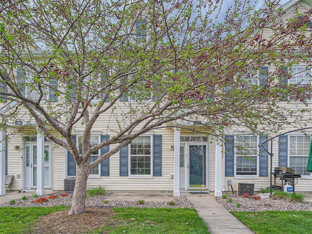View of Residential at 998 Providence Drive, Shakopee MN 55379, Shakopee - Mike Wilen | Minnesota Team Real Estate