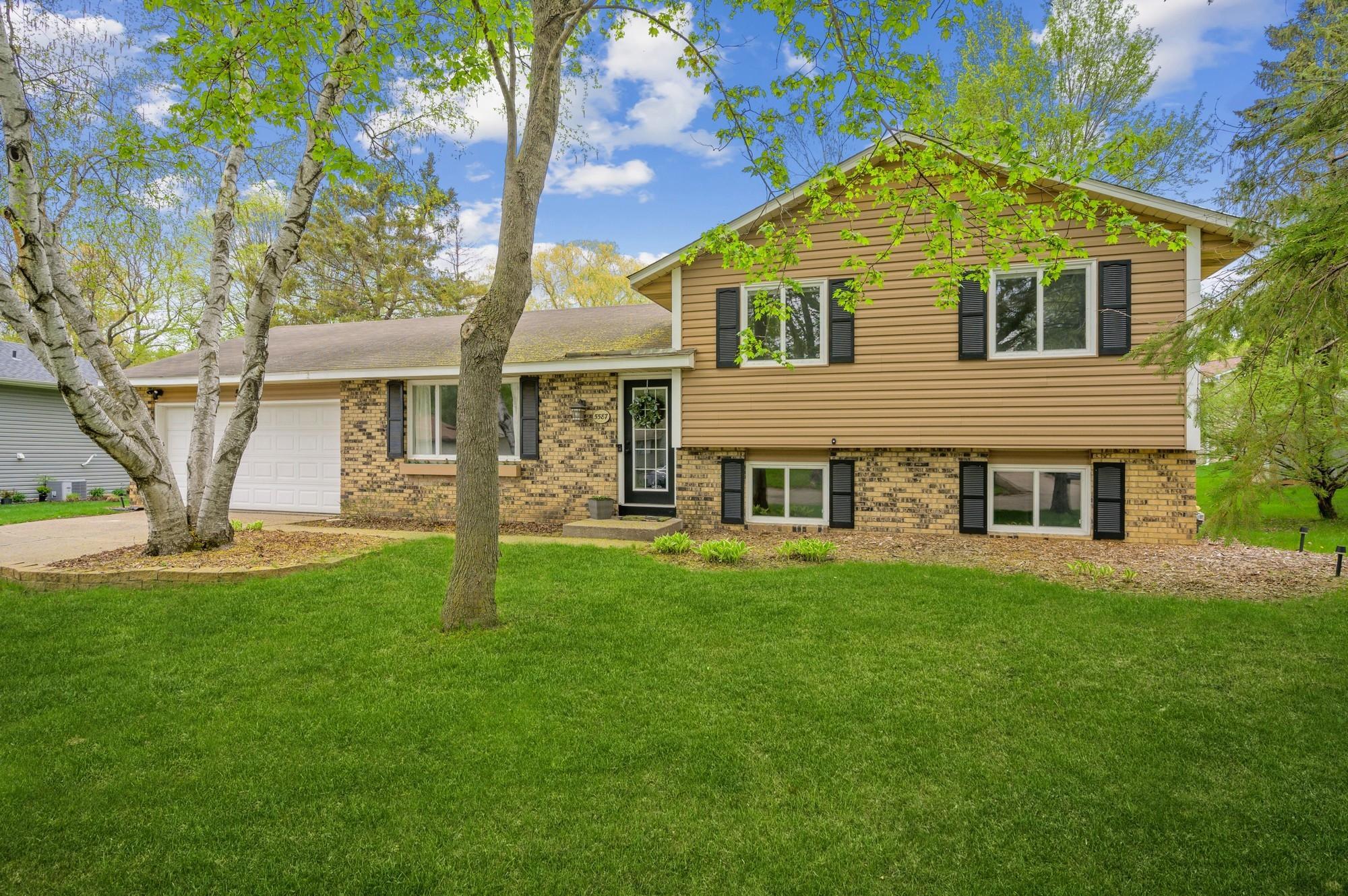 View of Residential at 5587 136th Street Court, Apple Valley MN 55124, Apple Valley - Mike Wilen | Minnesota Team Real Estate