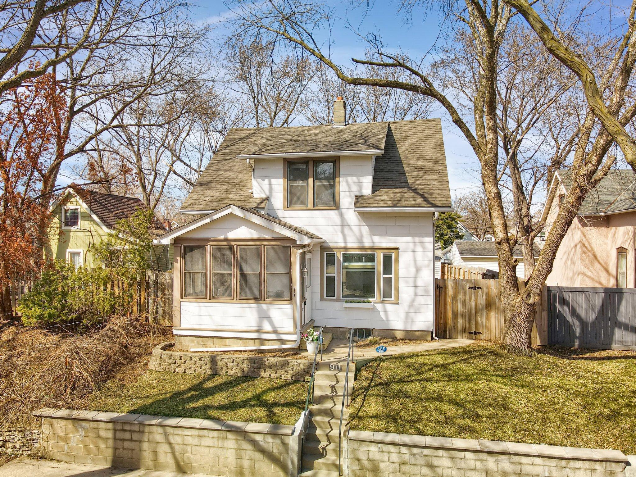 View of Residential at 911 Conway Street, Saint Paul MN 55106, Saint Paul - Mike Wilen | Minnesota Team Real Estate