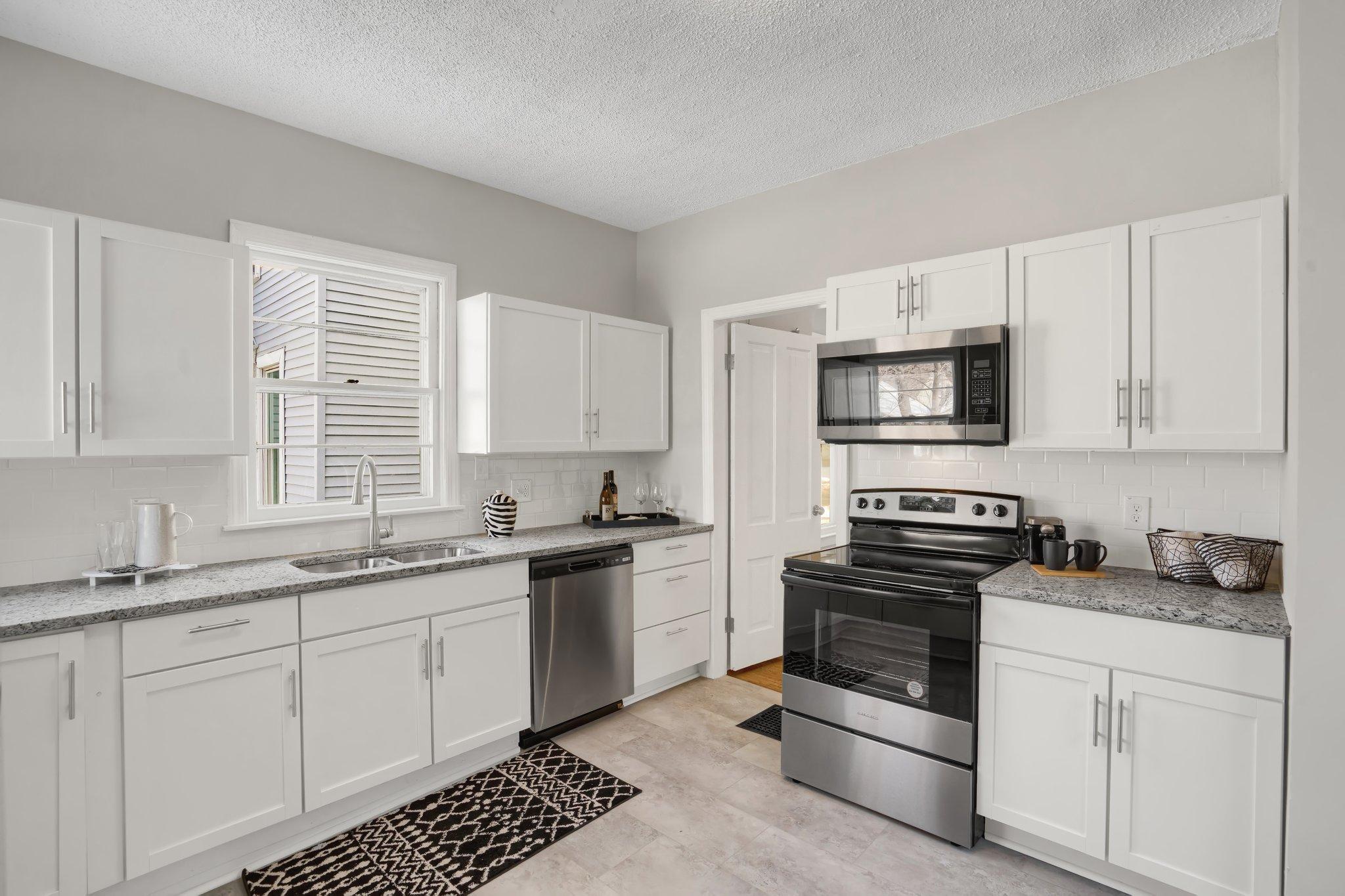 View of Residential at 521 4th Avenue, Minneapolis MN 55414, Minneapolis - Mike Wilen | Minnesota Team Real Estate