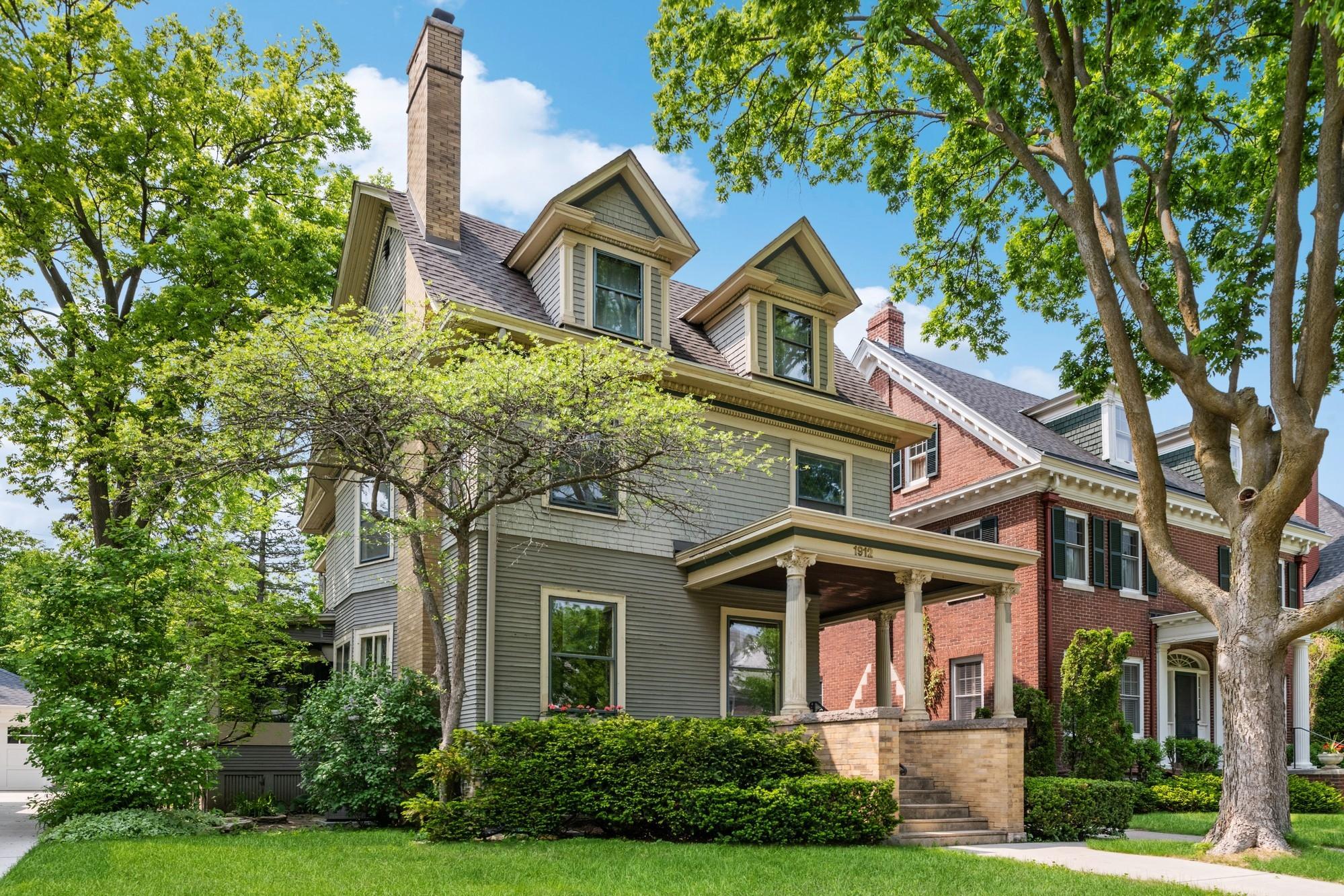 View of Residential at 1912 James Avenue, Minneapolis MN 55403, Minneapolis - Mike Wilen | Minnesota Team Real Estate