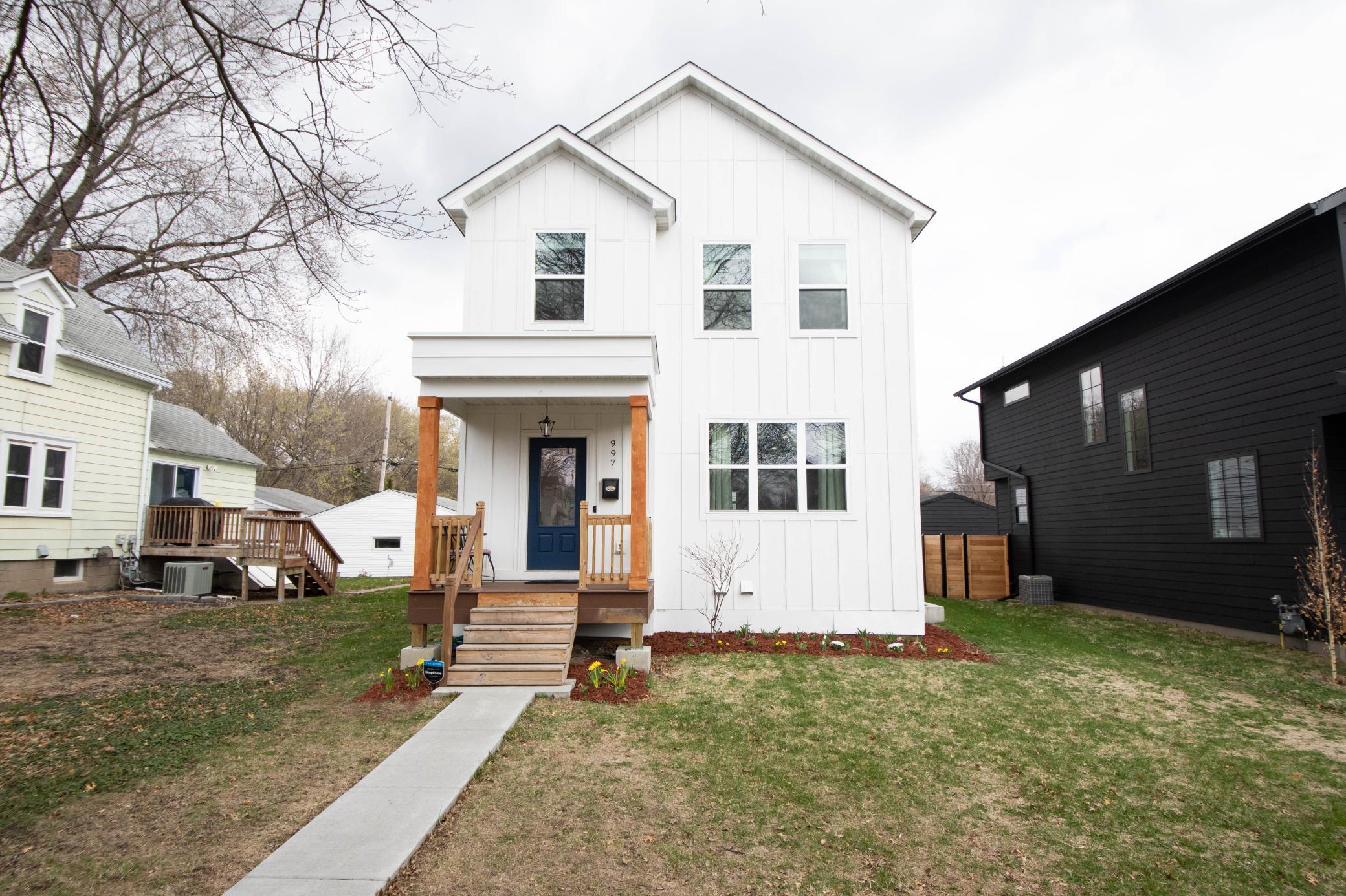 View of Residential at 997 James Avenue, Saint Paul MN 55102, Saint Paul - Mike Wilen | Minnesota Team Real Estate