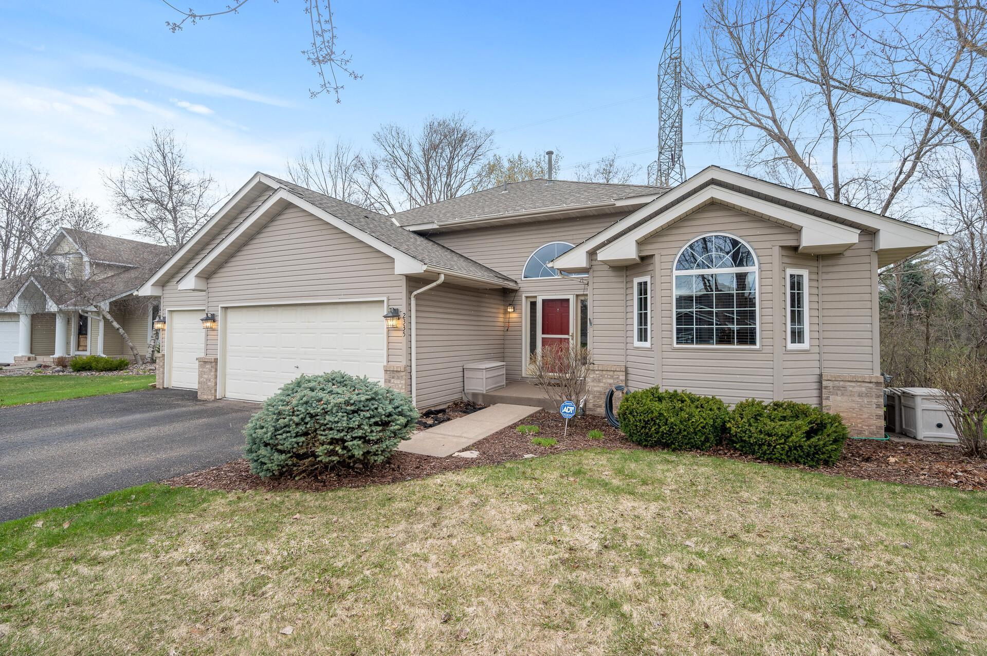 View of Residential at 2335 Brenwood Curve, Maplewood MN 55109, Maplewood - Mike Wilen | Minnesota Team Real Estate
