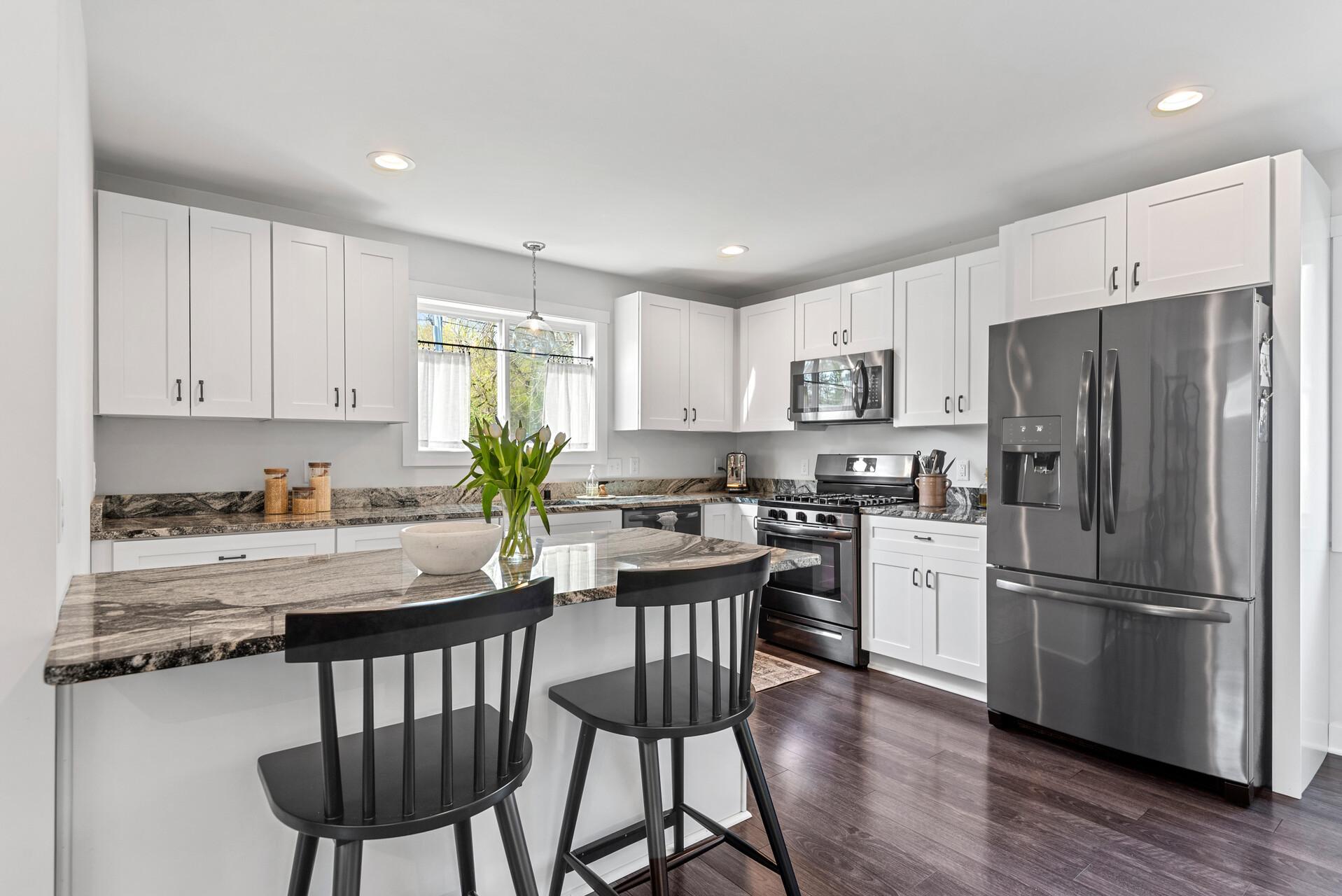 View of Residential at 2084 Reaney Avenue, Saint Paul MN 55119, Saint Paul - Mike Wilen | Minnesota Team Real Estate