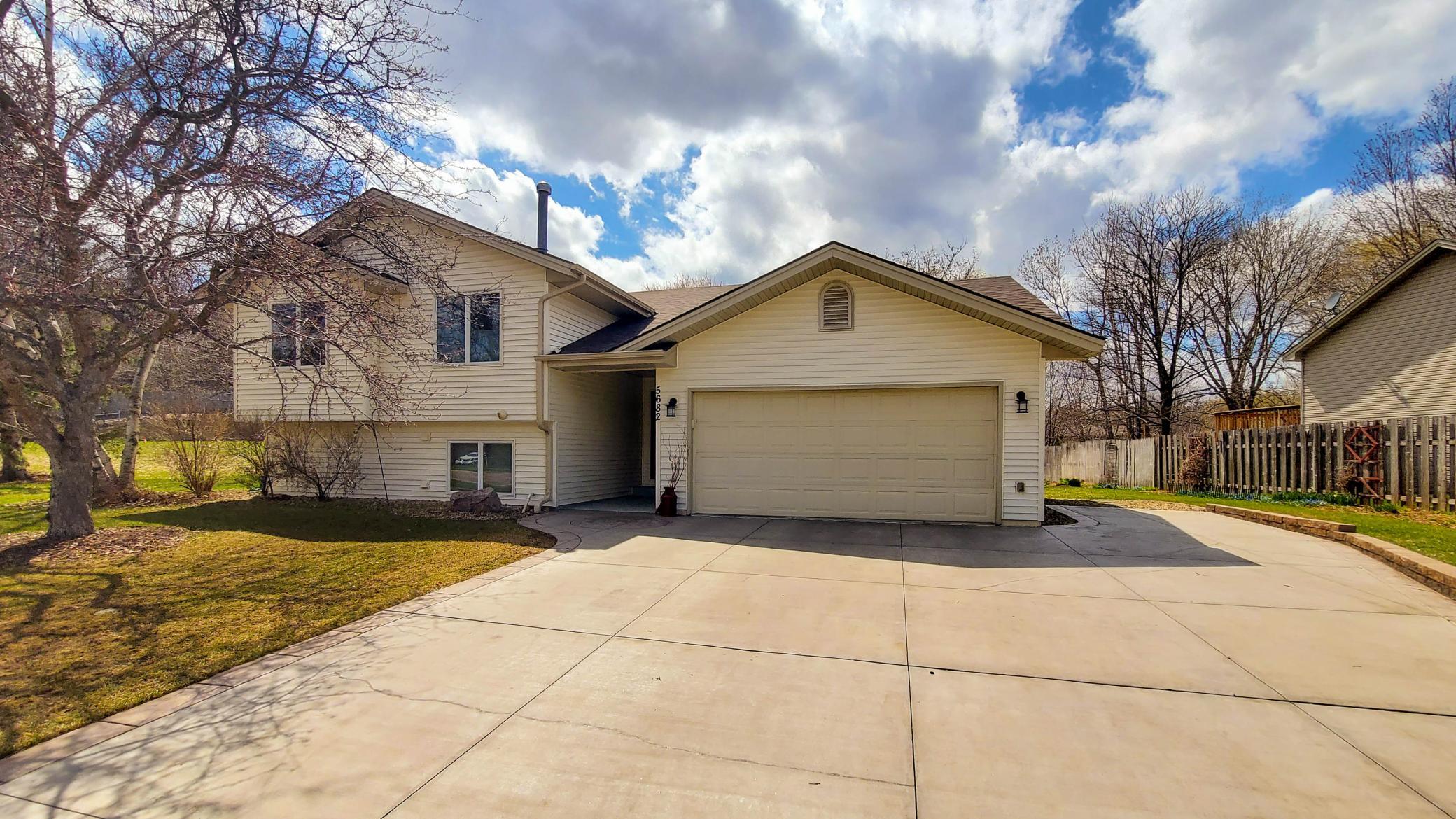 View of Residential at 5682 126th Street, Apple Valley MN 55124, Apple Valley - Mike Wilen | Minnesota Team Real Estate
