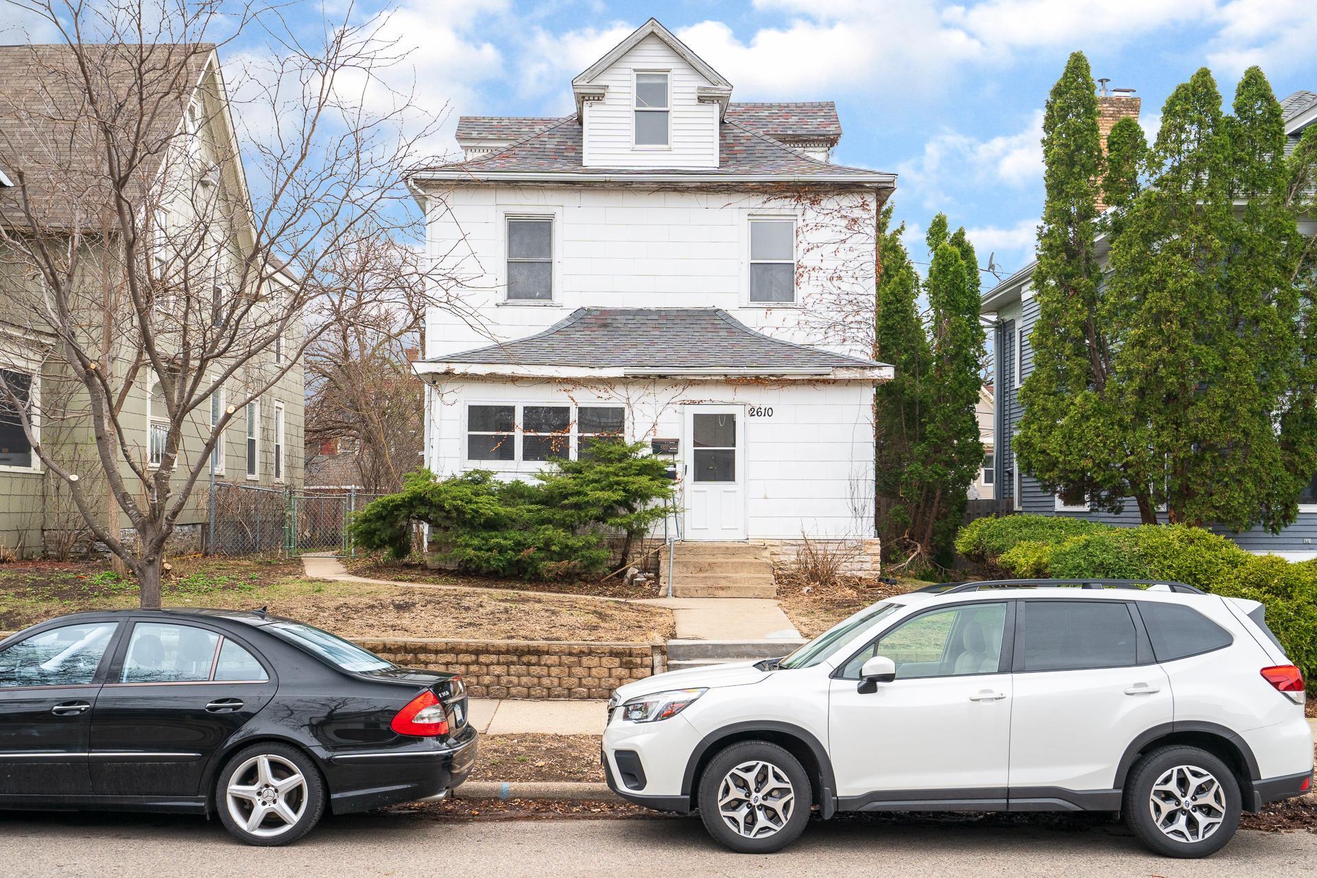 View of Residential Income at 2610 Dupont Avenue, Minneapolis MN 55408, Minneapolis - Mike Wilen | Minnesota Team Real Estate