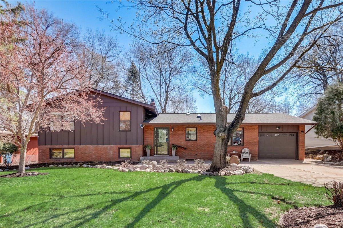 View of Residential at 227 15th Avenue, New Brighton MN 55112, New Brighton - Mike Wilen | Minnesota Team Real Estate