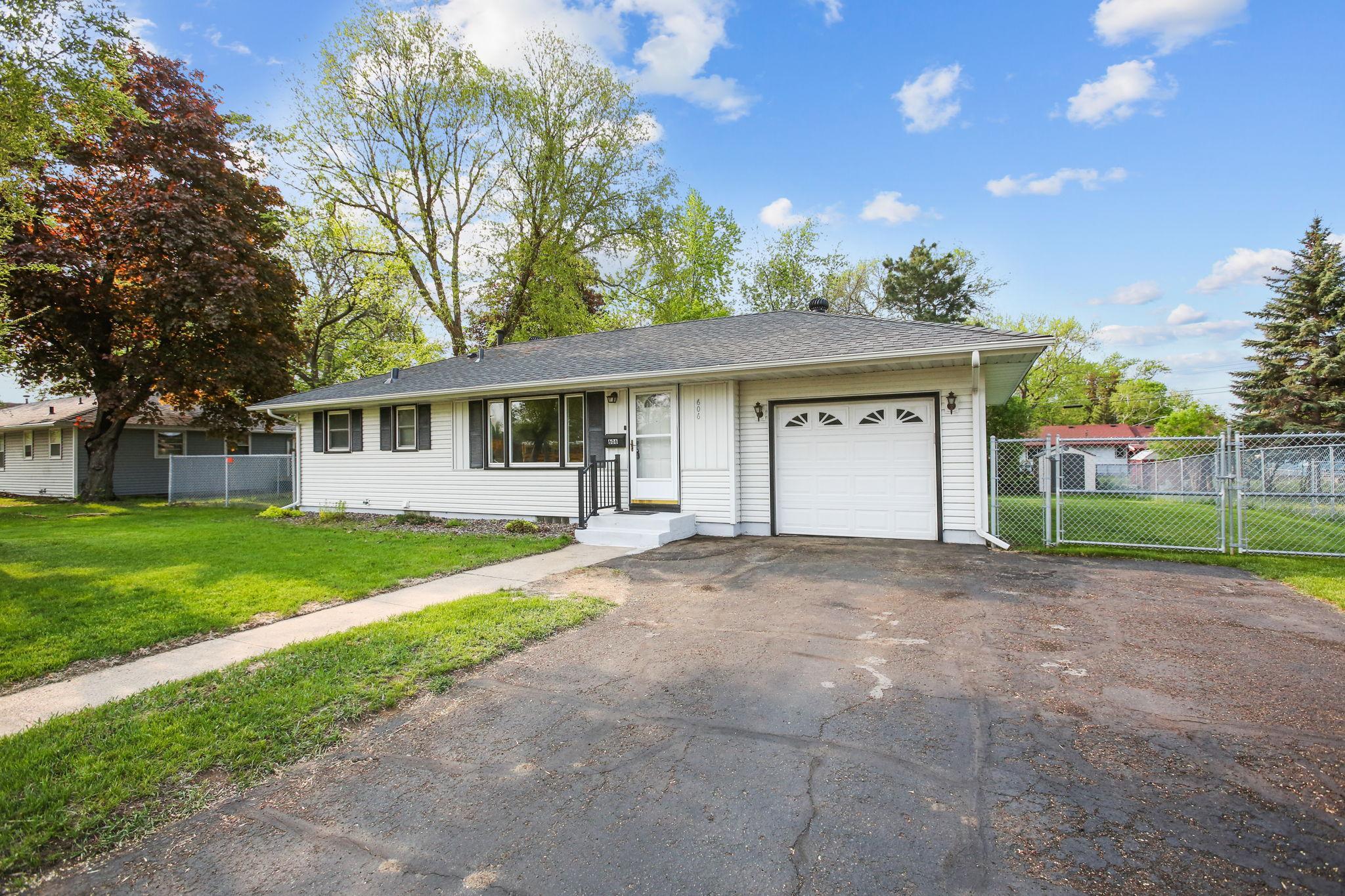 View of Residential at 606 Mississippi Street, Fridley MN 55432, Fridley - Mike Wilen | Minnesota Team Real Estate