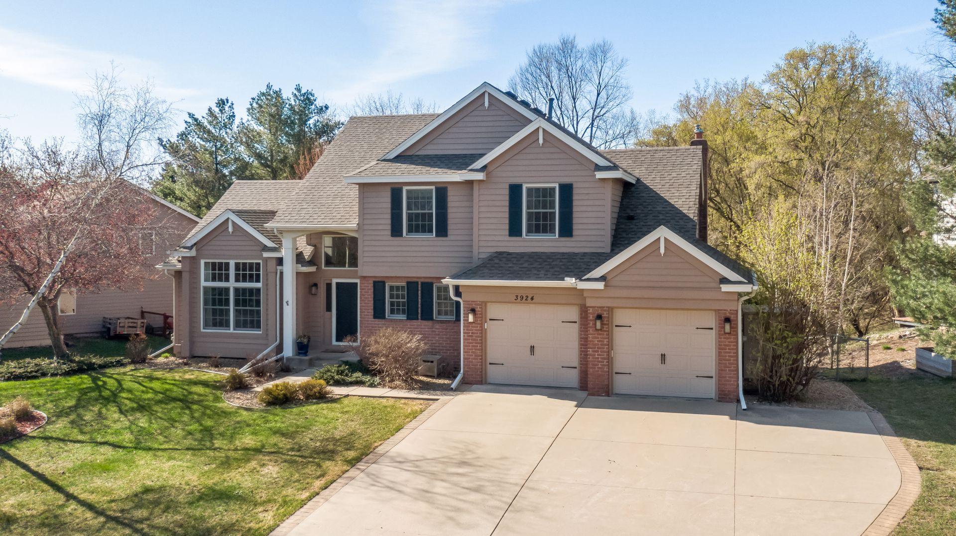 View of Residential at 3924 Stonebridge Drive, Eagan MN 55123, Eagan - Mike Wilen | Minnesota Team Real Estate