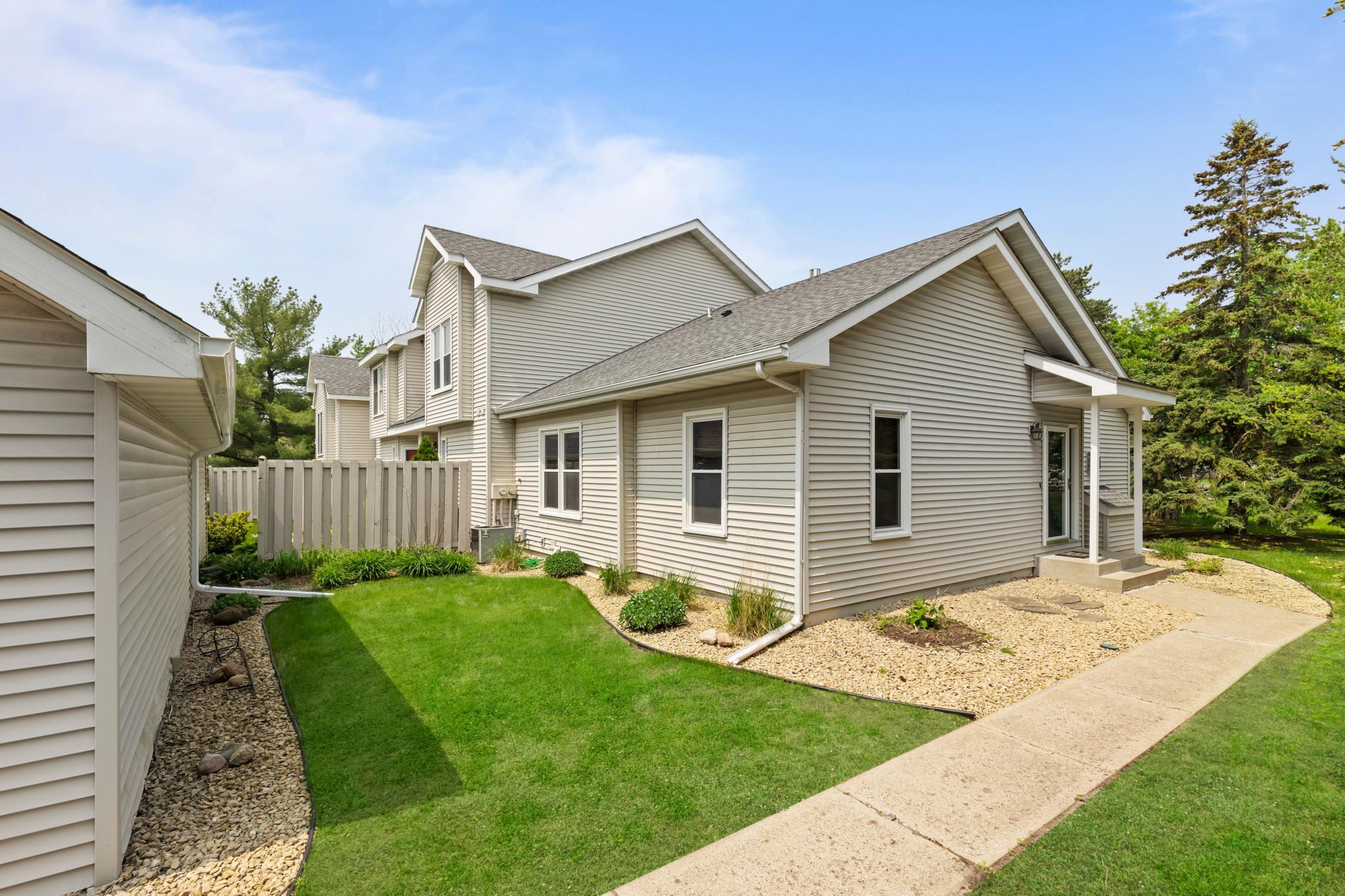 View of Residential at 10310 Arrowwood Drive, Eden Prairie MN 55347, Eden Prairie - Mike Wilen | Minnesota Team Real Estate