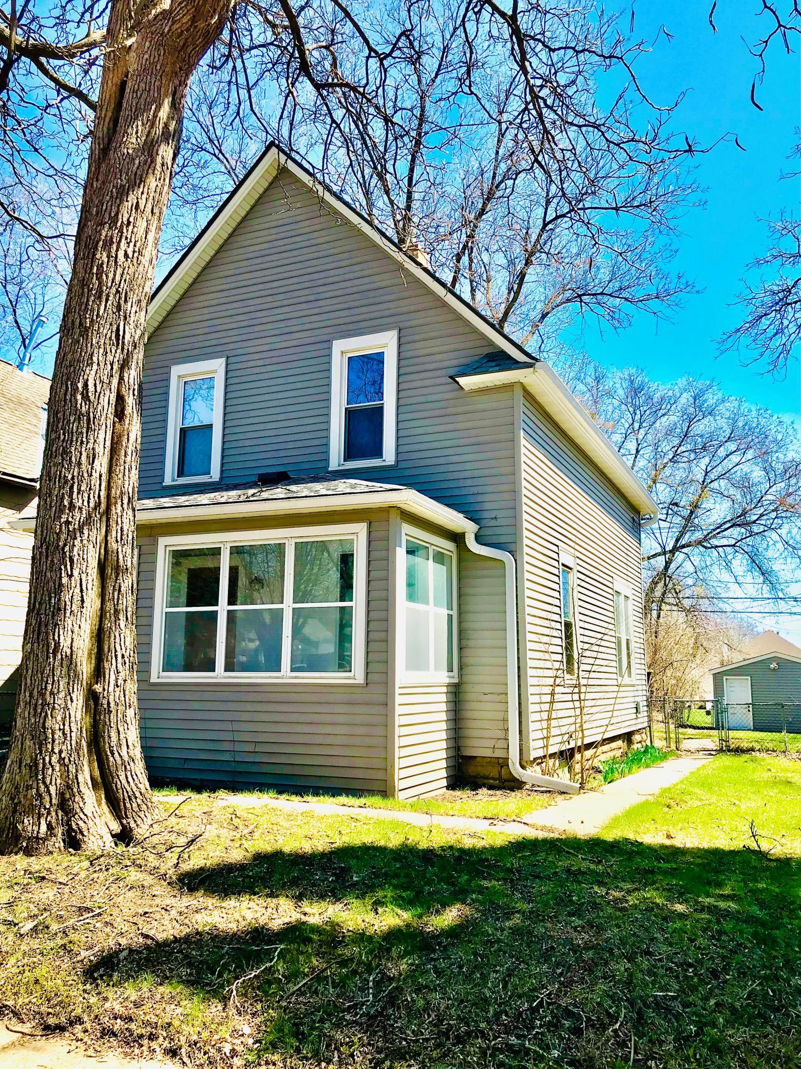 View of Residential at 2754 Queen Avenue, Minneapolis MN 55411, Minneapolis - Mike Wilen | Minnesota Team Real Estate