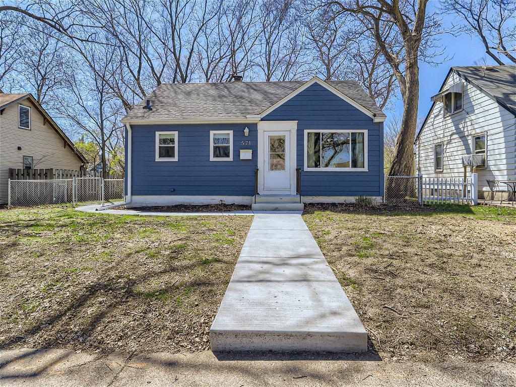 View of Residential at 571 Pelham Boulevard, Saint Paul MN 55104, Saint Paul - Mike Wilen | Minnesota Team Real Estate