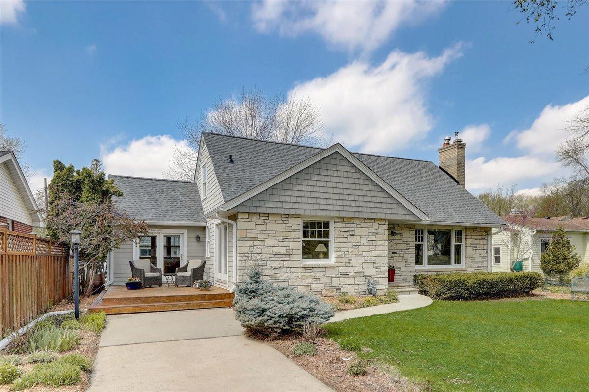 View of Residential at 5508 Cumberland Road, Minneapolis MN 55410, Minneapolis - Mike Wilen | Minnesota Team Real Estate