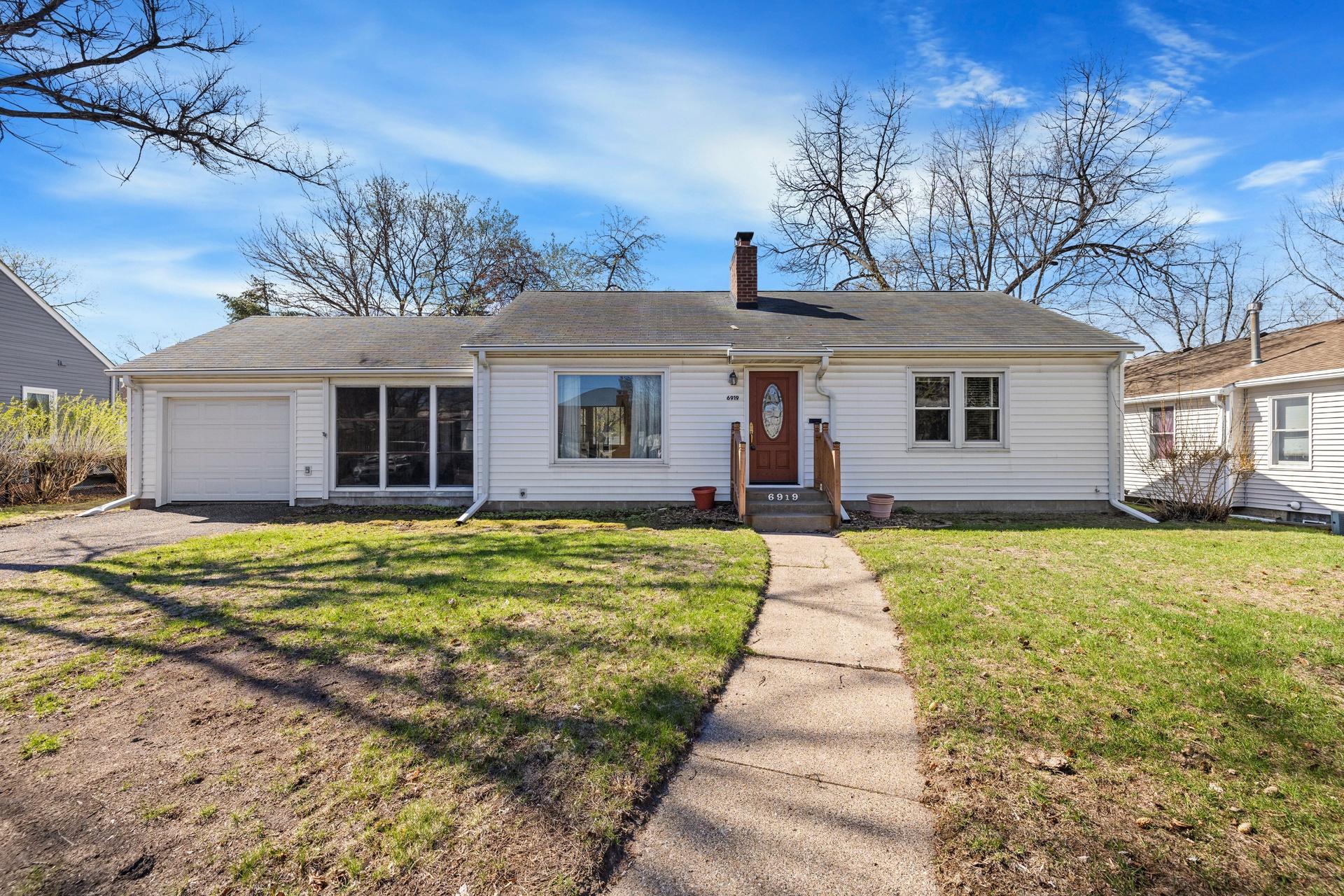 View of Residential at 6919 Minnetonka Boulevard, Saint Louis Park MN 55426, Saint Louis Park - Mike Wilen | Minnesota Team Real Estate