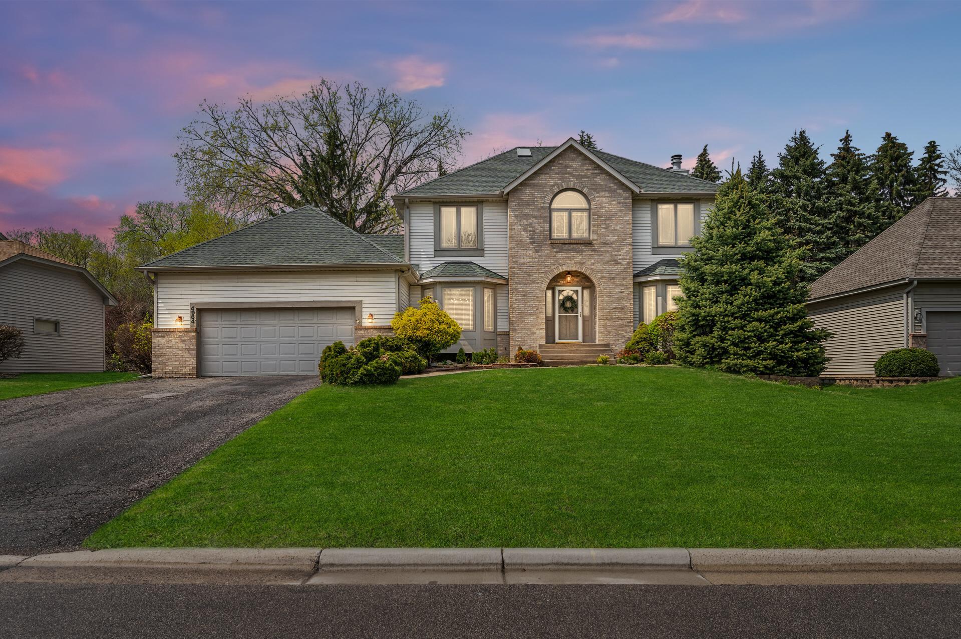 View of Residential at 4964 93rd Street, Bloomington MN 55437, Bloomington - Mike Wilen | Minnesota Team Real Estate