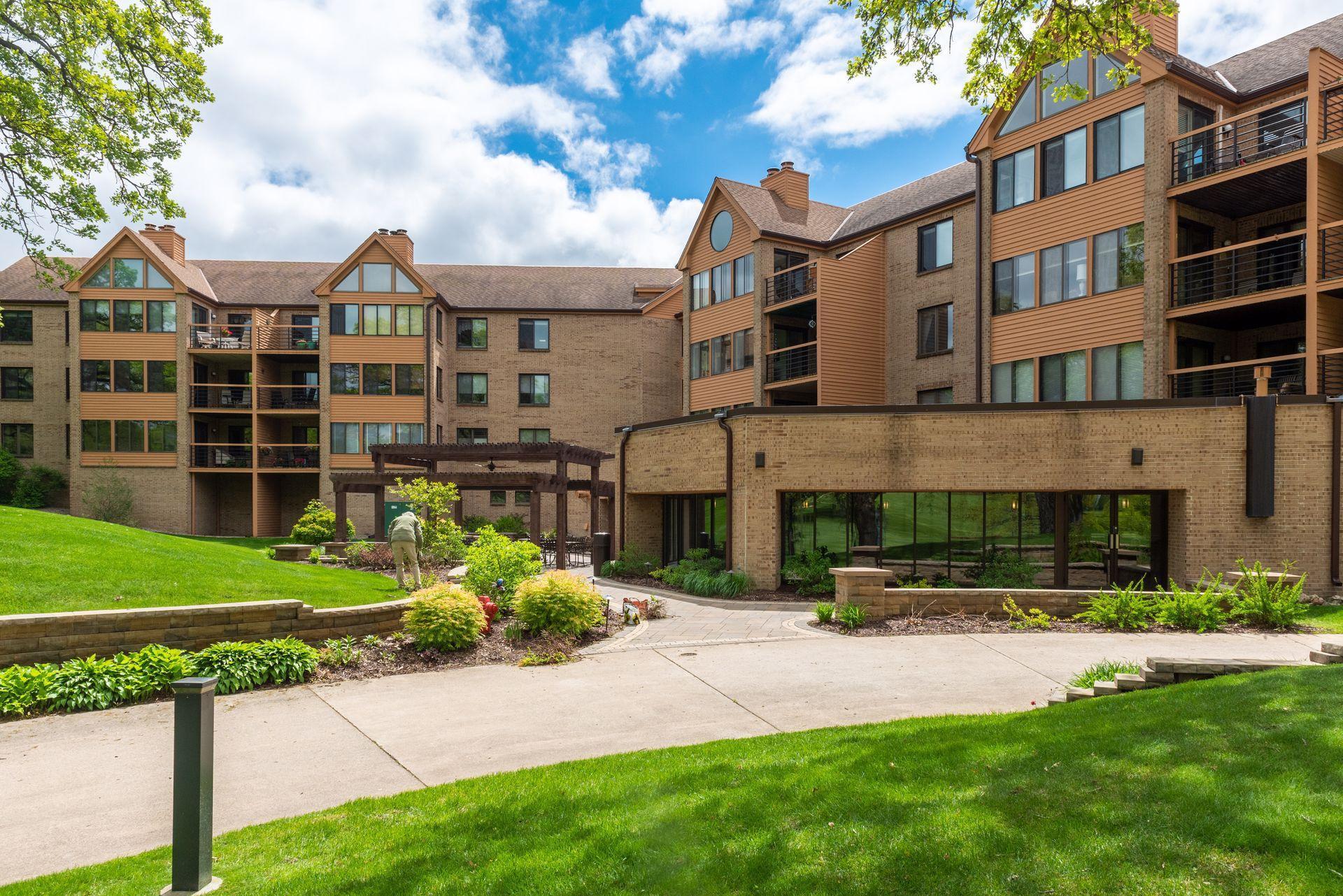 View of Residential at 6100 Auto Club Road #113, Bloomington MN 55438, Bloomington - Mike Wilen | Minnesota Team Real Estate