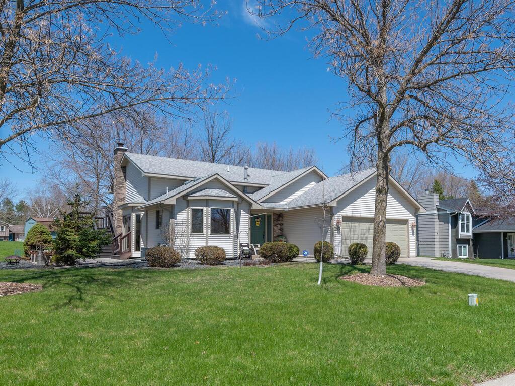 View of Residential at 7051 Redwing Lane, Chanhassen MN 55317, Chanhassen - Mike Wilen | Minnesota Team Real Estate