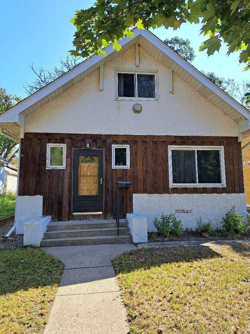 View of Residential at 3737 Dupont Avenue, Minneapolis MN 55409, Minneapolis - Mike Wilen | Minnesota Team Real Estate