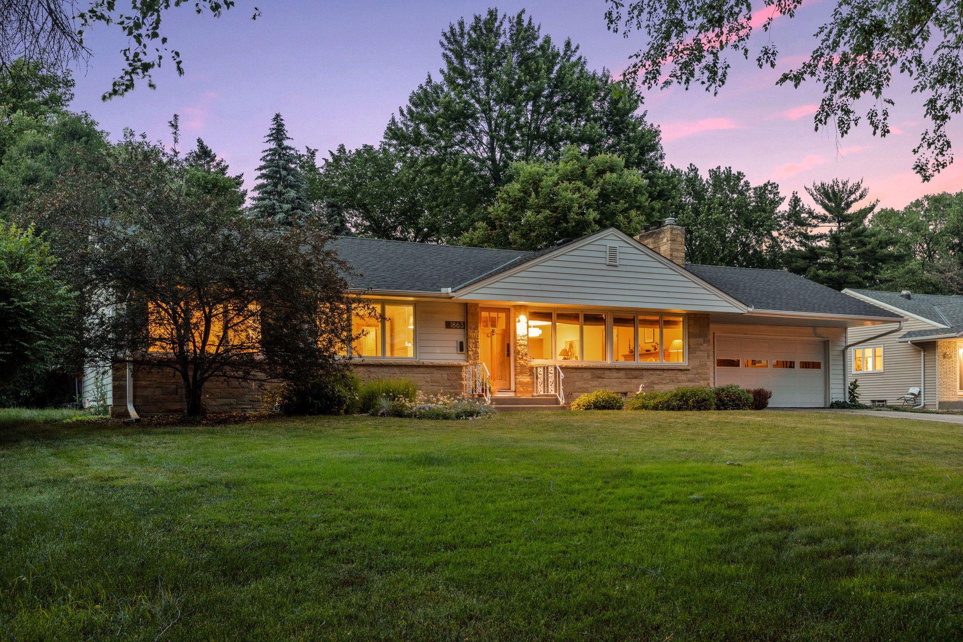 View of Residential at 1863 Hampshire Avenue, Saint Paul MN 55116, Saint Paul - Mike Wilen | Minnesota Team Real Estate