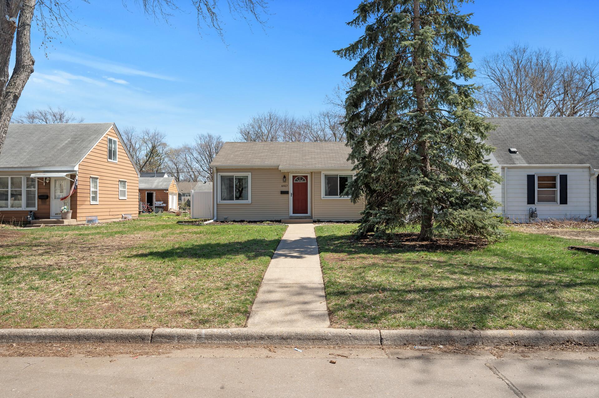 View of Residential at 6917 Russell Avenue, Richfield MN 55423, Richfield - Mike Wilen | Minnesota Team Real Estate