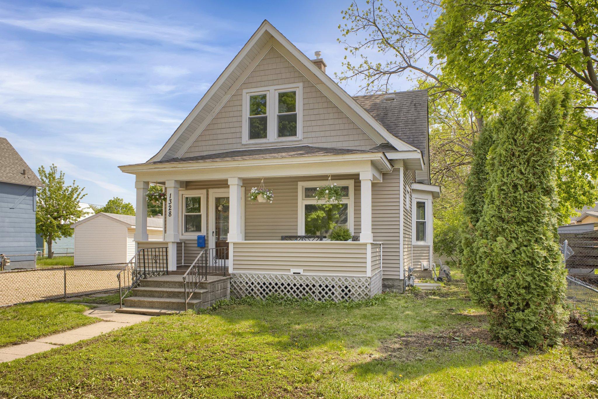 View of Residential at 1328 Minnehaha Avenue, Saint Paul MN 55104, Saint Paul - Mike Wilen | Minnesota Team Real Estate