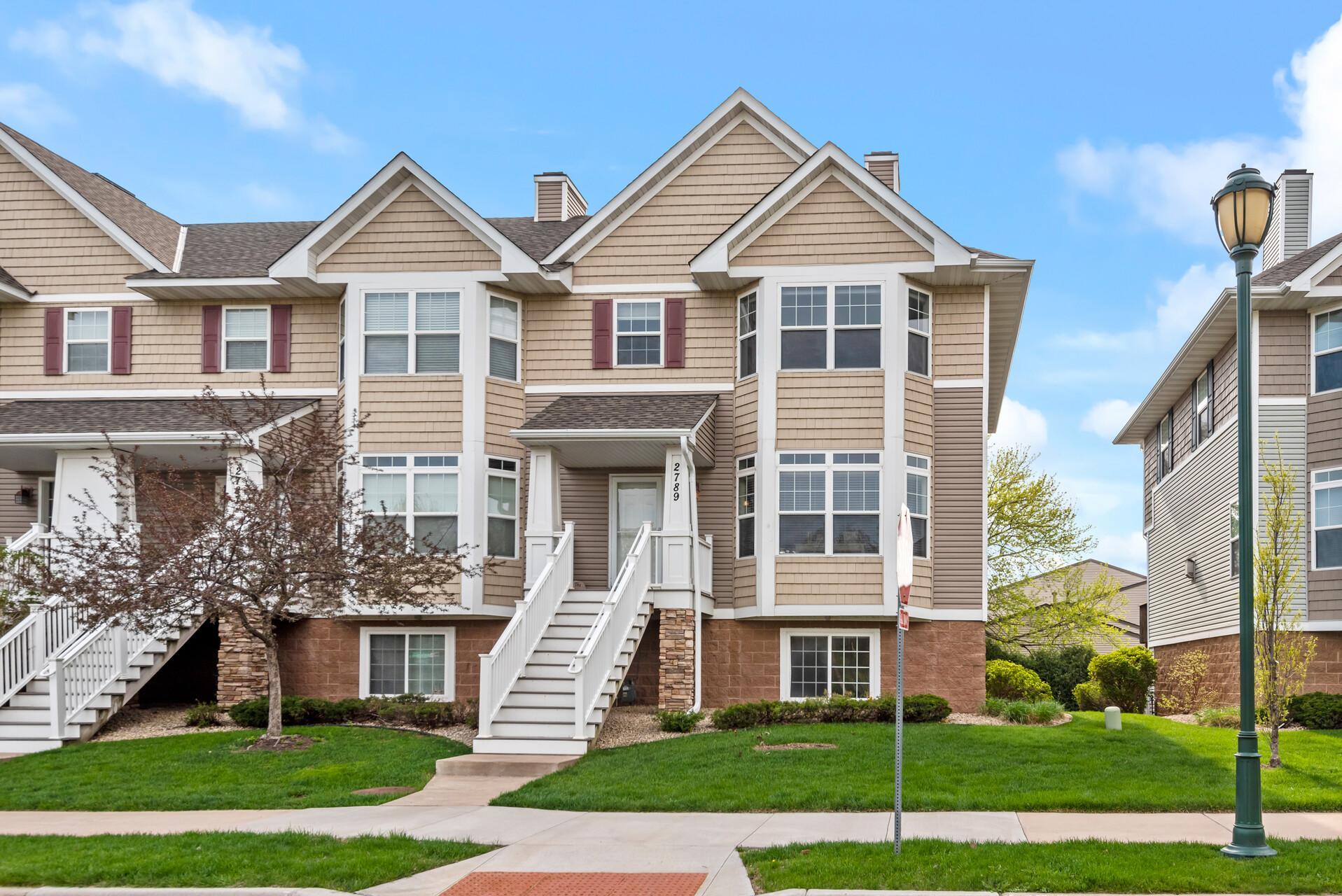 View of Residential at 2789 Arona Street, Roseville MN 55113, Roseville - Mike Wilen | Minnesota Team Real Estate