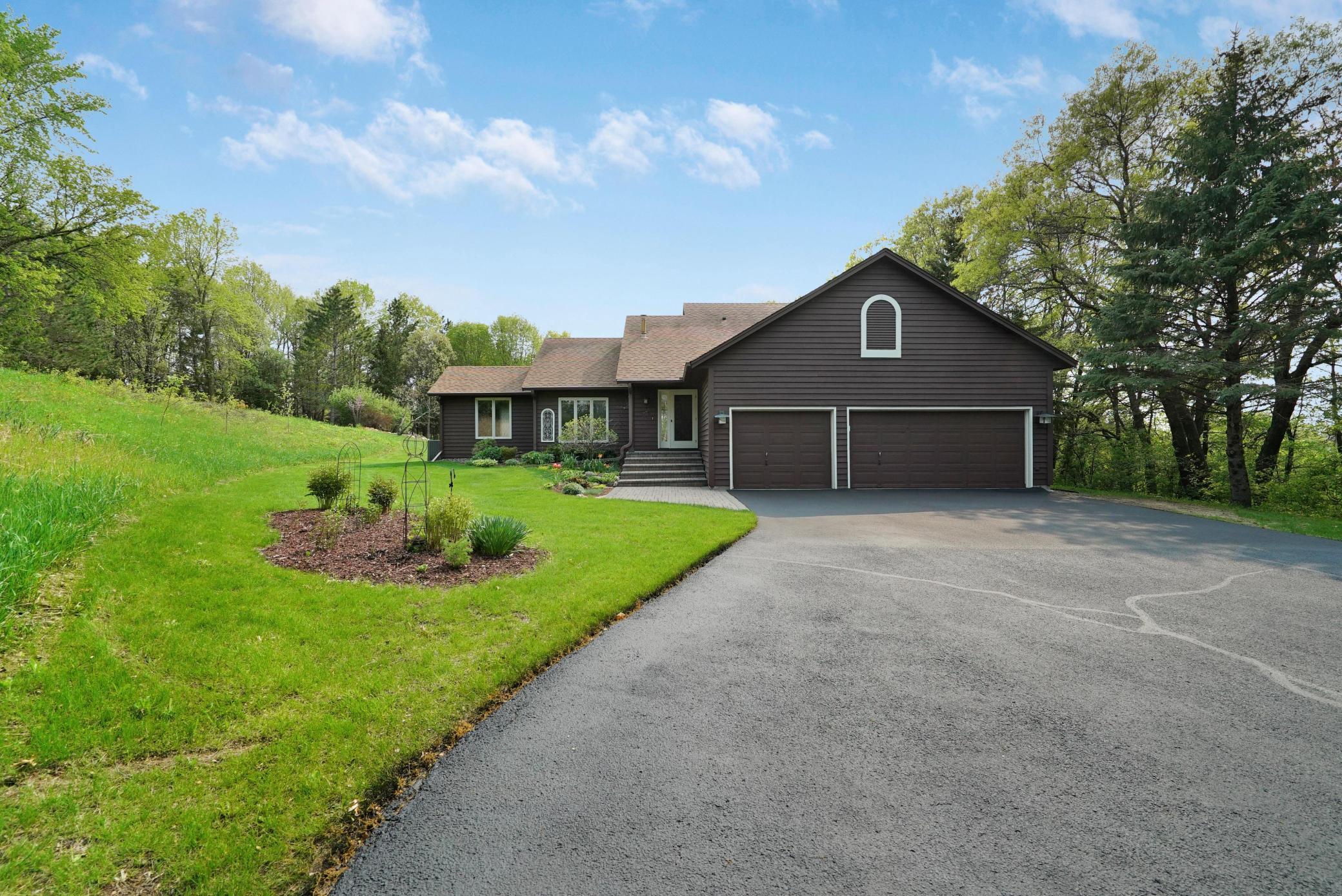 View of Residential at 21601 Wagonwheel Trail, Lakeville MN 55044, Lakeville - Mike Wilen | Minnesota Team Real Estate