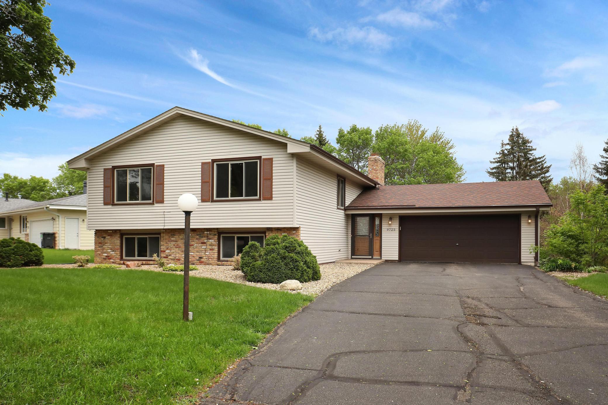 View of Residential at 9725 Rich Curve, Bloomington MN 55437, Bloomington - Mike Wilen | Minnesota Team Real Estate