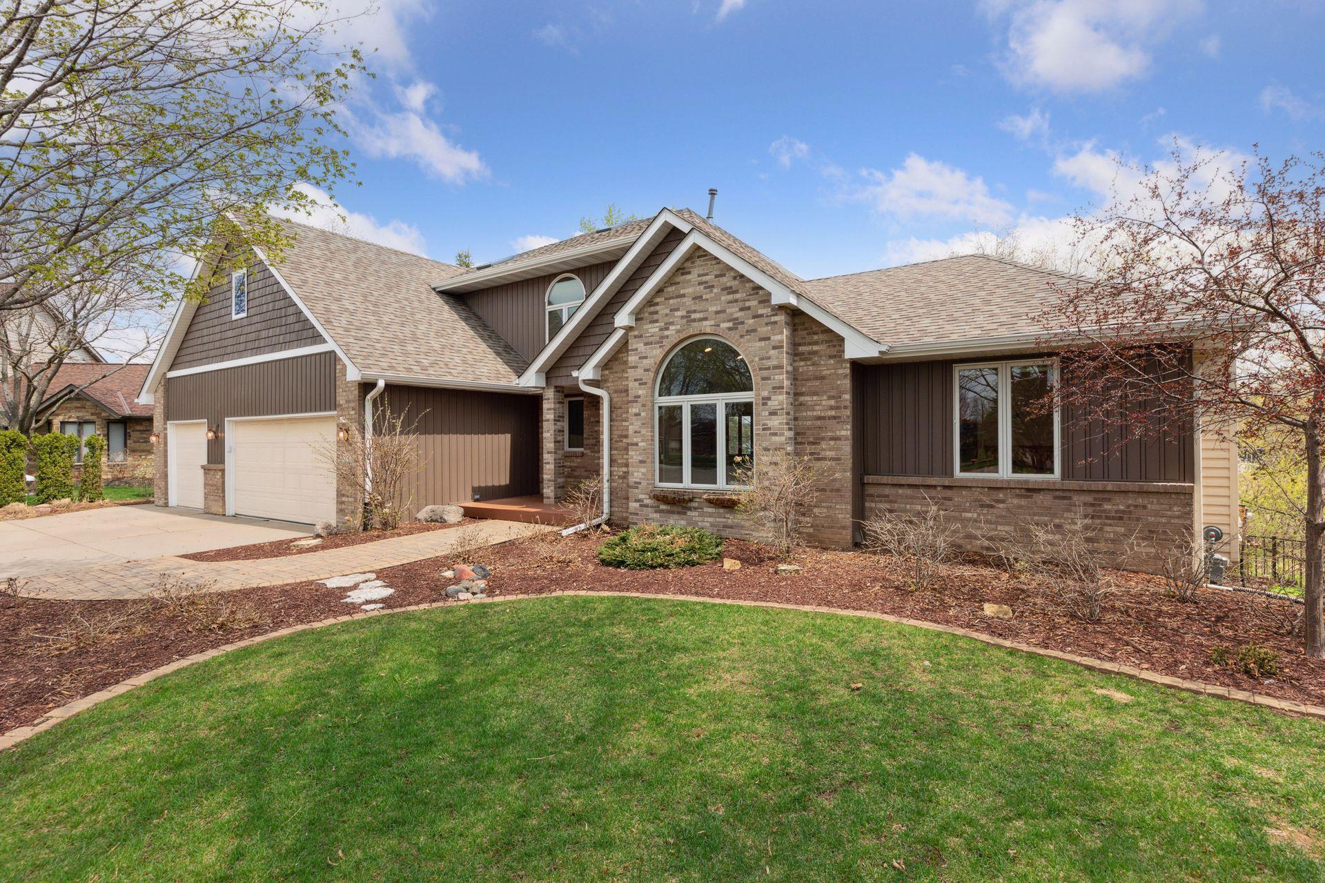 View of Residential at 354 Dunbar Knolls, Mahtomedi MN 55115, Mahtomedi - Mike Wilen | Minnesota Team Real Estate