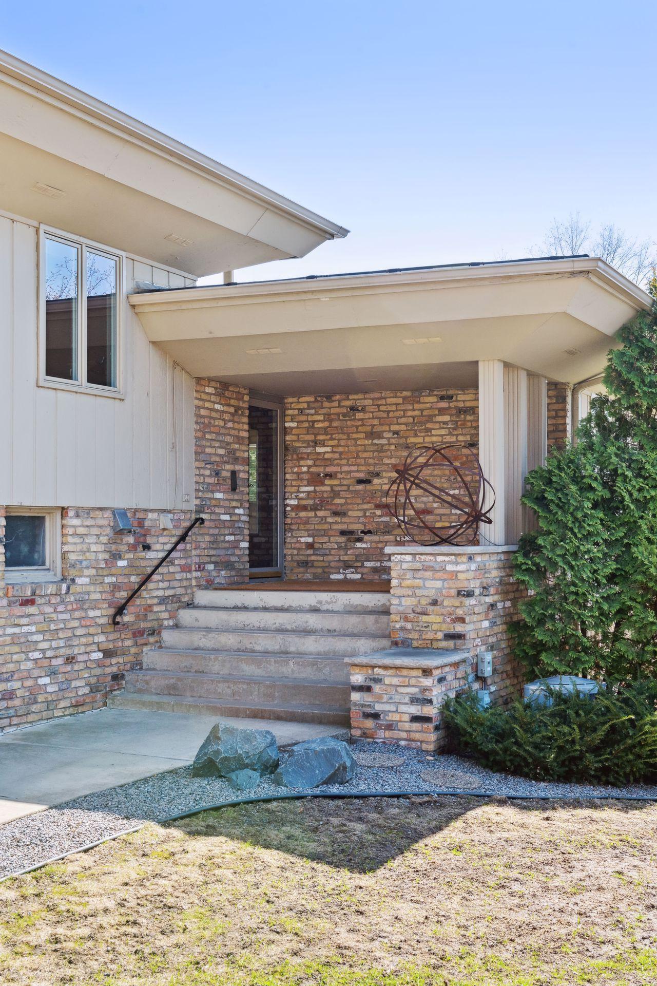 View of Residential at 5812 View Lane, Edina MN 55436, Edina - Mike Wilen | Minnesota Team Real Estate