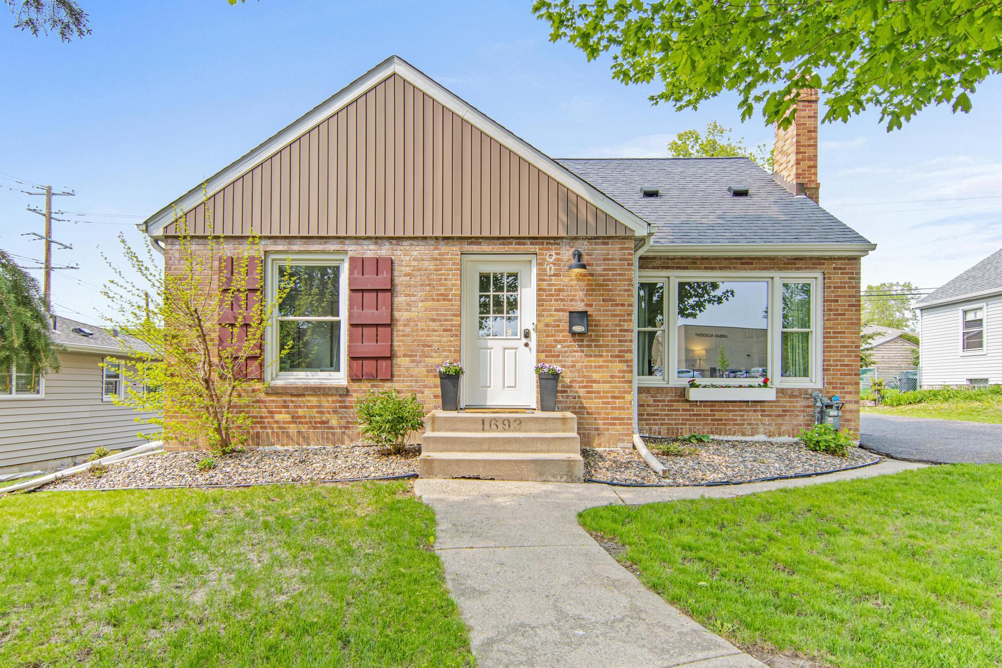 View of Residential at 1693 Montreal Avenue, Saint Paul MN 55116, Saint Paul - Mike Wilen | Minnesota Team Real Estate