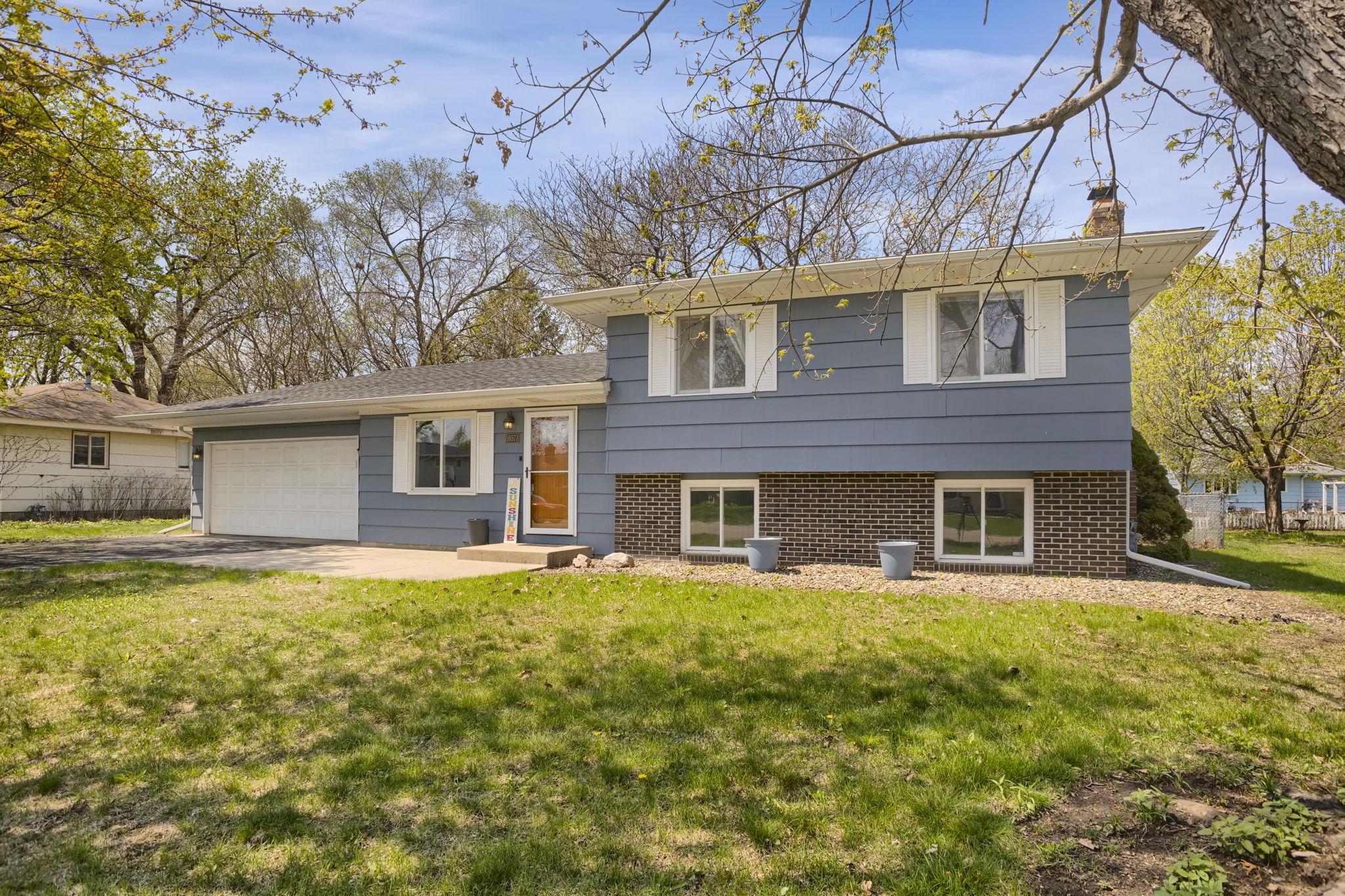View of Residential at 16573 Flagstaff Way, Rosemount MN 55068, Rosemount - Mike Wilen | Minnesota Team Real Estate