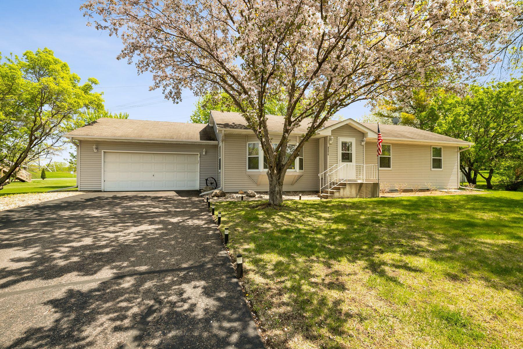 View of Residential at 9574 Teakwood Lane, Maple Grove MN 55369, Maple Grove - Mike Wilen | Minnesota Team Real Estate