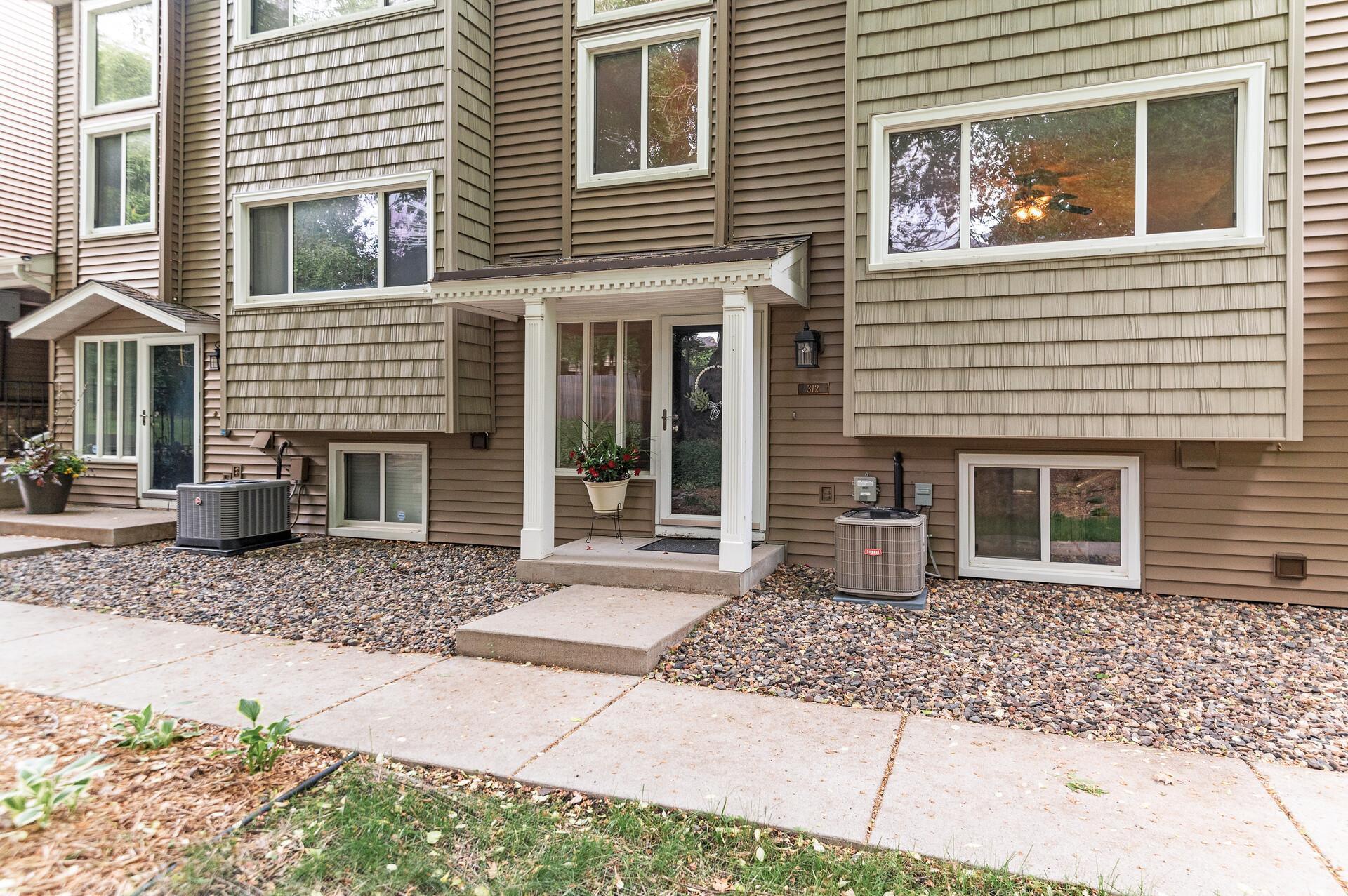 View of Residential at 312 Pondridge Circle, Wayzata MN 55391, Wayzata - Mike Wilen | Minnesota Team Real Estate