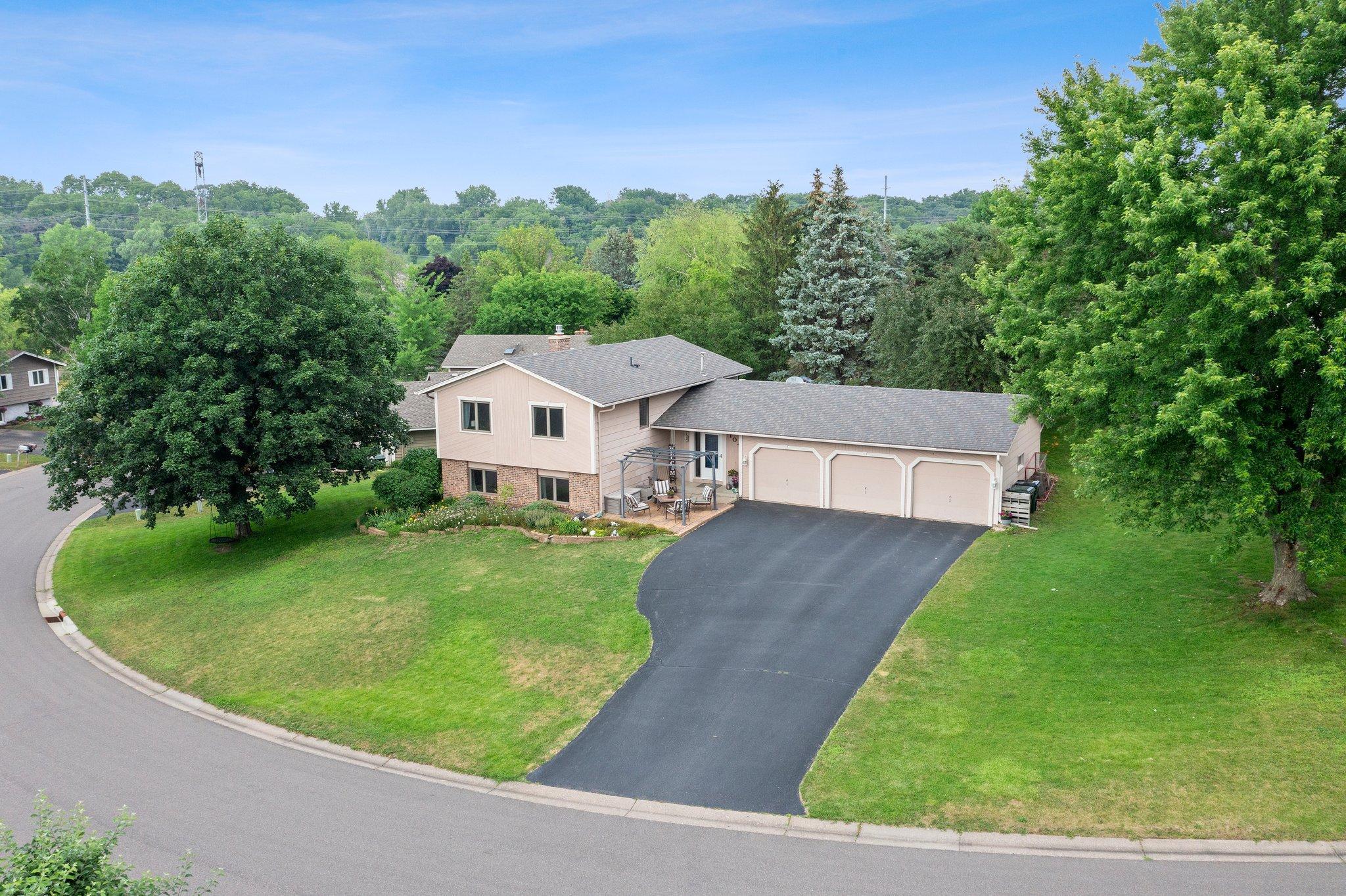 View of Residential at 1041 Wedgewood Lane, Eagan MN 55123, Eagan - Mike Wilen | Minnesota Team Real Estate