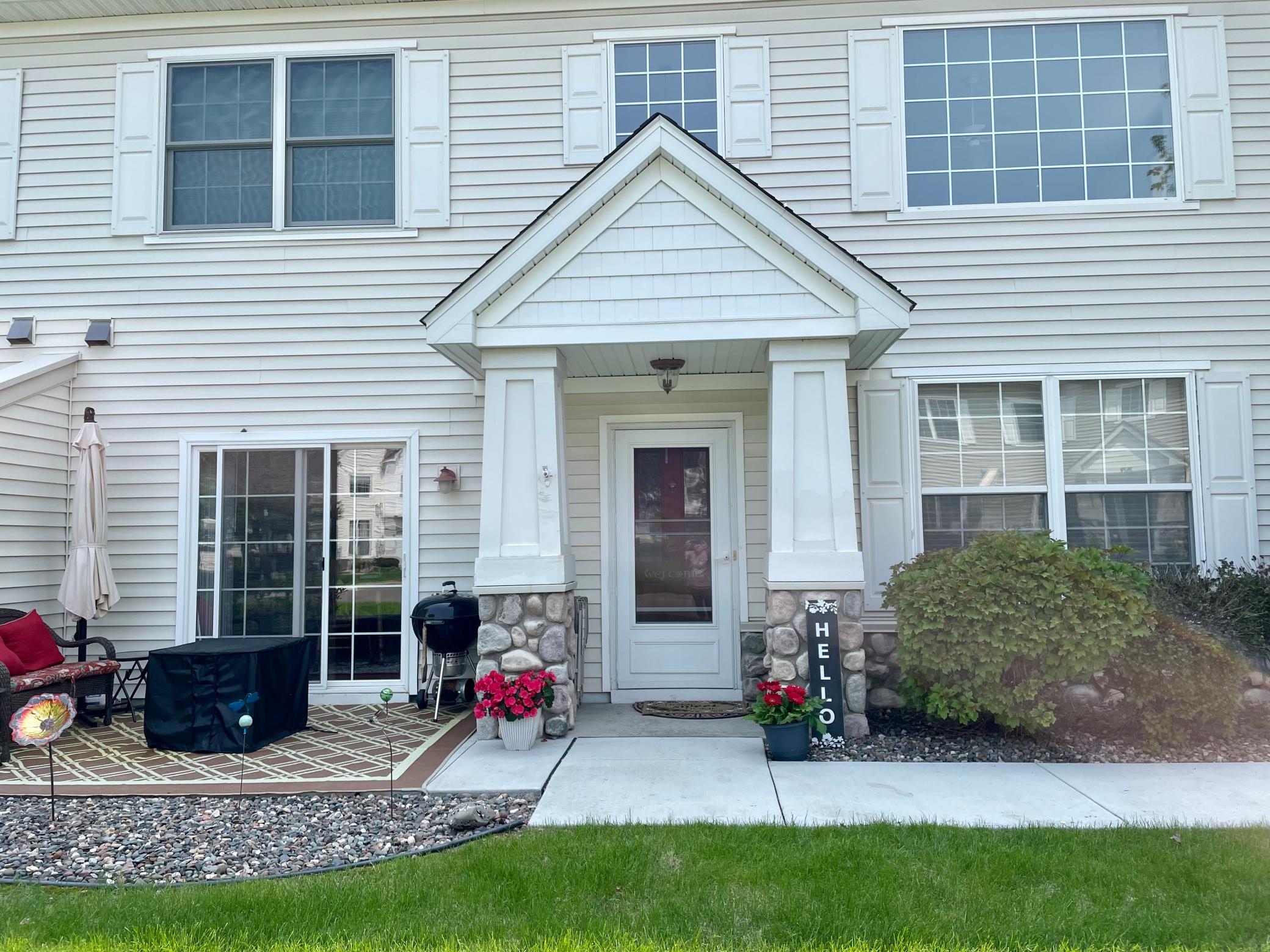 View of Residential at 7697 Coneflower Curve, Chanhassen MN 55317, Chanhassen - Mike Wilen | Minnesota Team Real Estate