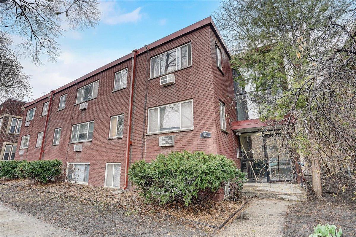 View of Residential at 2112 Garfield Avenue #15, Minneapolis MN 55405, Minneapolis - Mike Wilen | Minnesota Team Real Estate